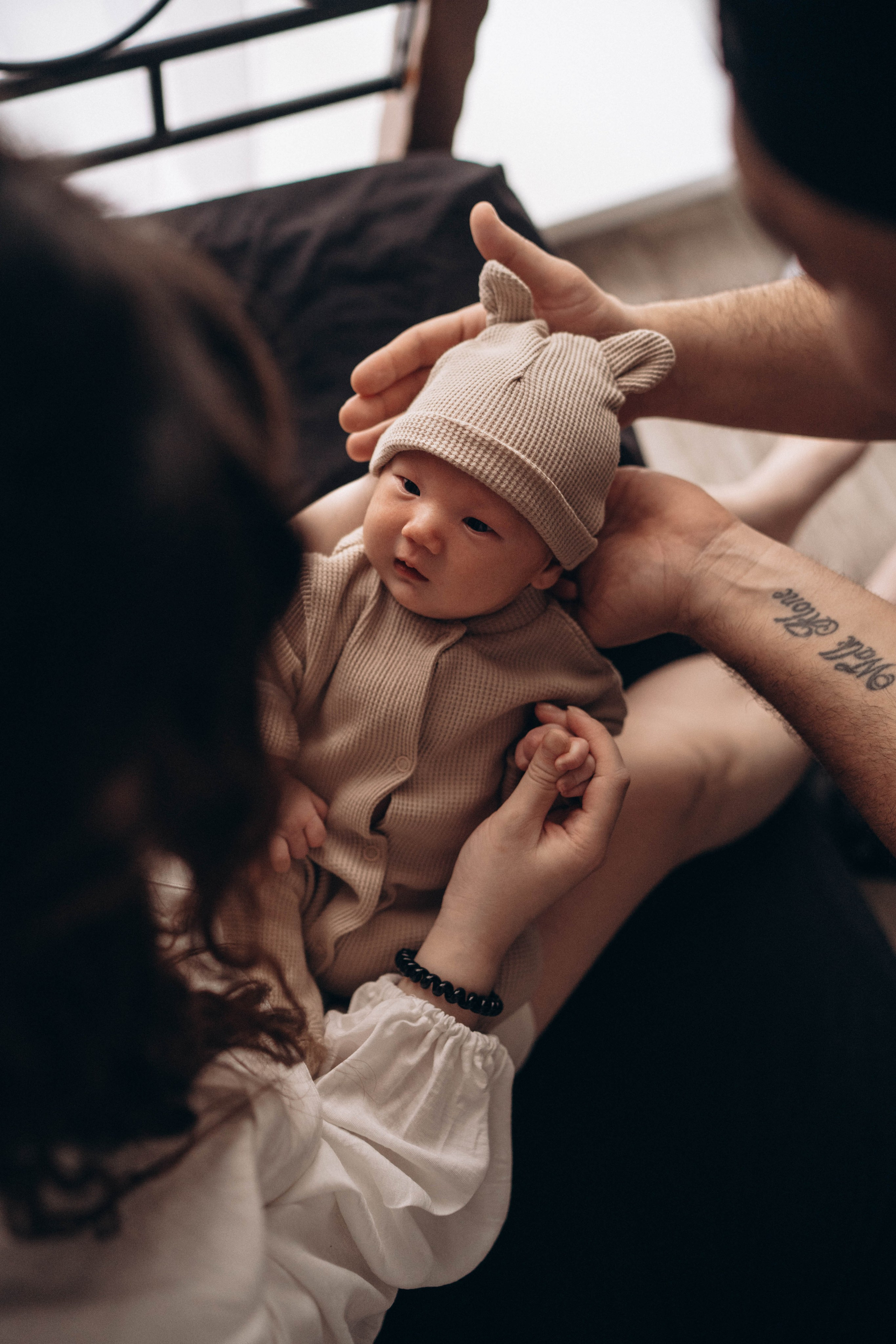 Рустам Айнаш Амир (newborn). Надежда Виховская — семейный фотограф в Астане