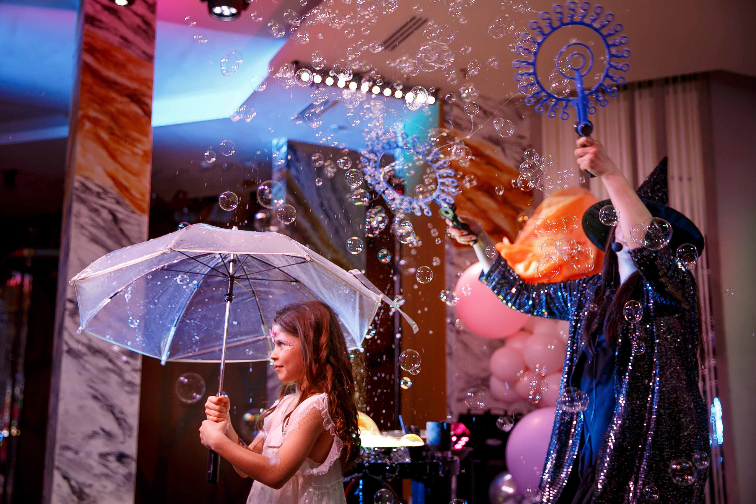 Площадка «Времена Года». Ваш репортажный фотограф Артемий Антонов