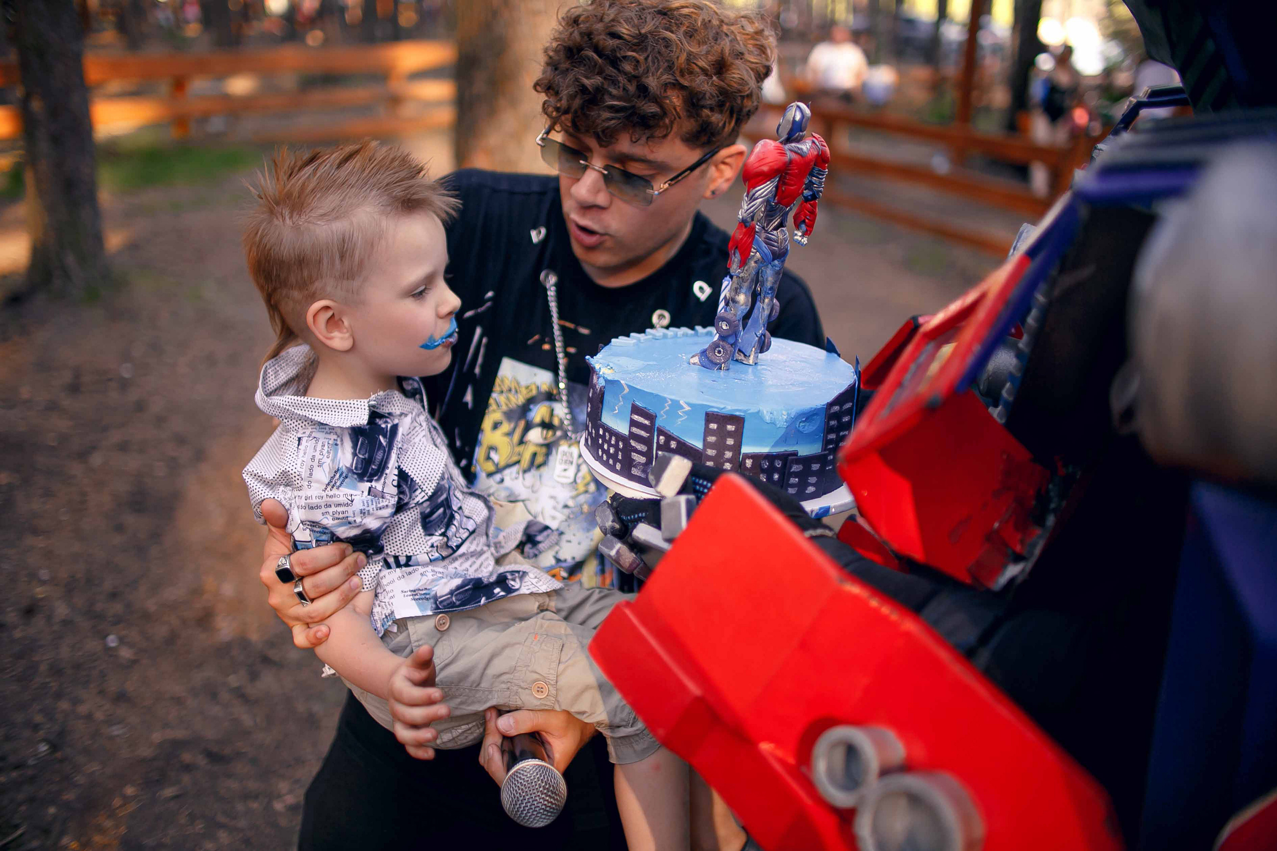 Празднование на природе. Ваш репортажный фотограф Артемий Антонов