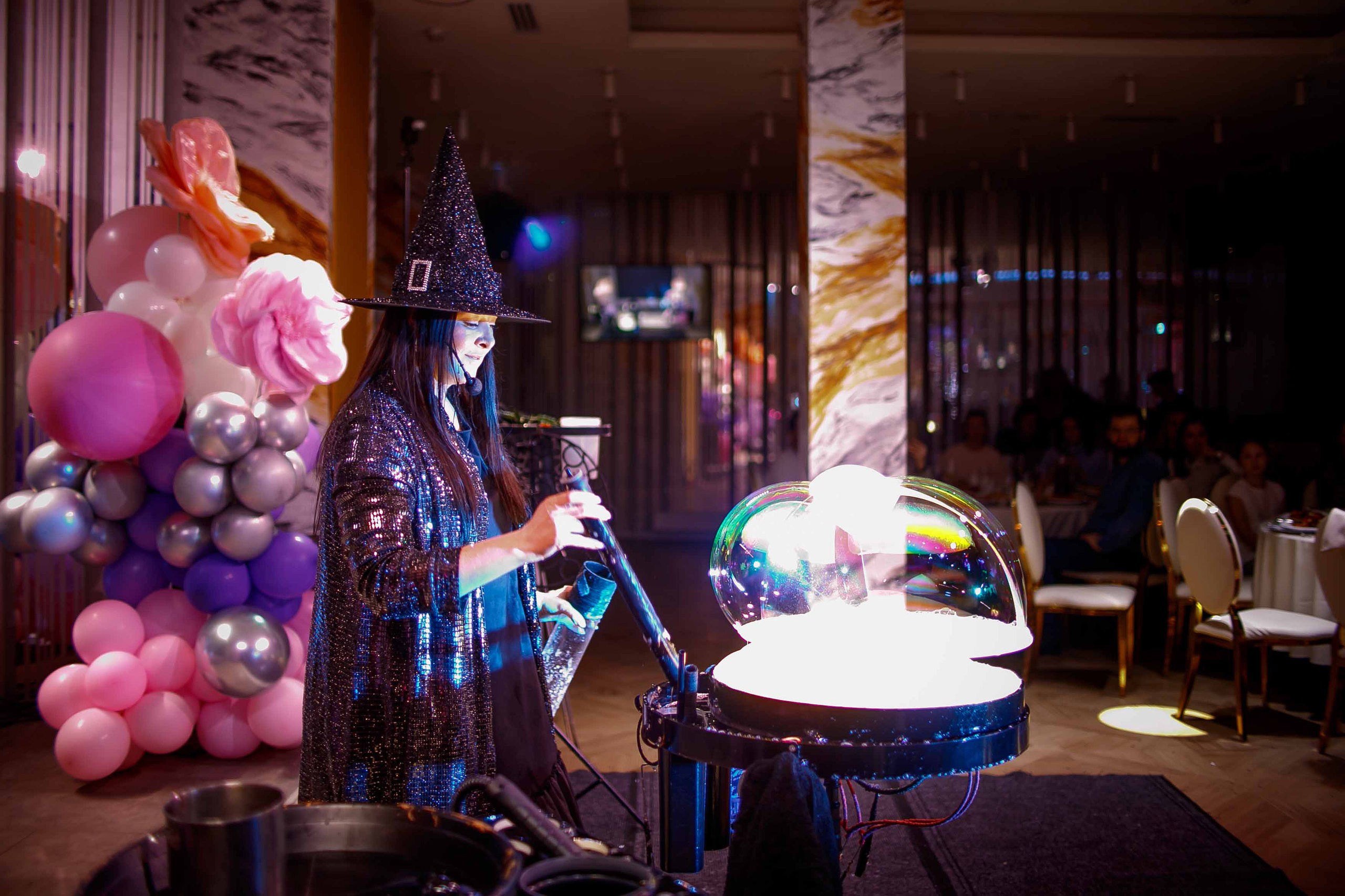 Площадка «Времена Года». Ваш репортажный фотограф Артемий Антонов