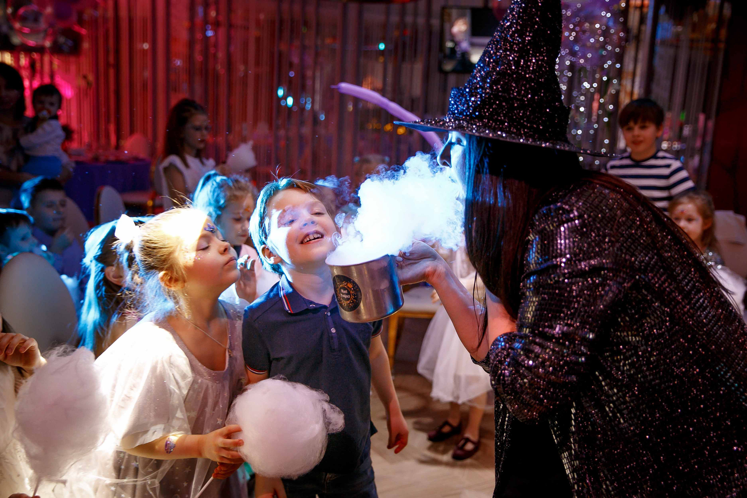 Площадка «Времена Года». Ваш репортажный фотограф Артемий Антонов