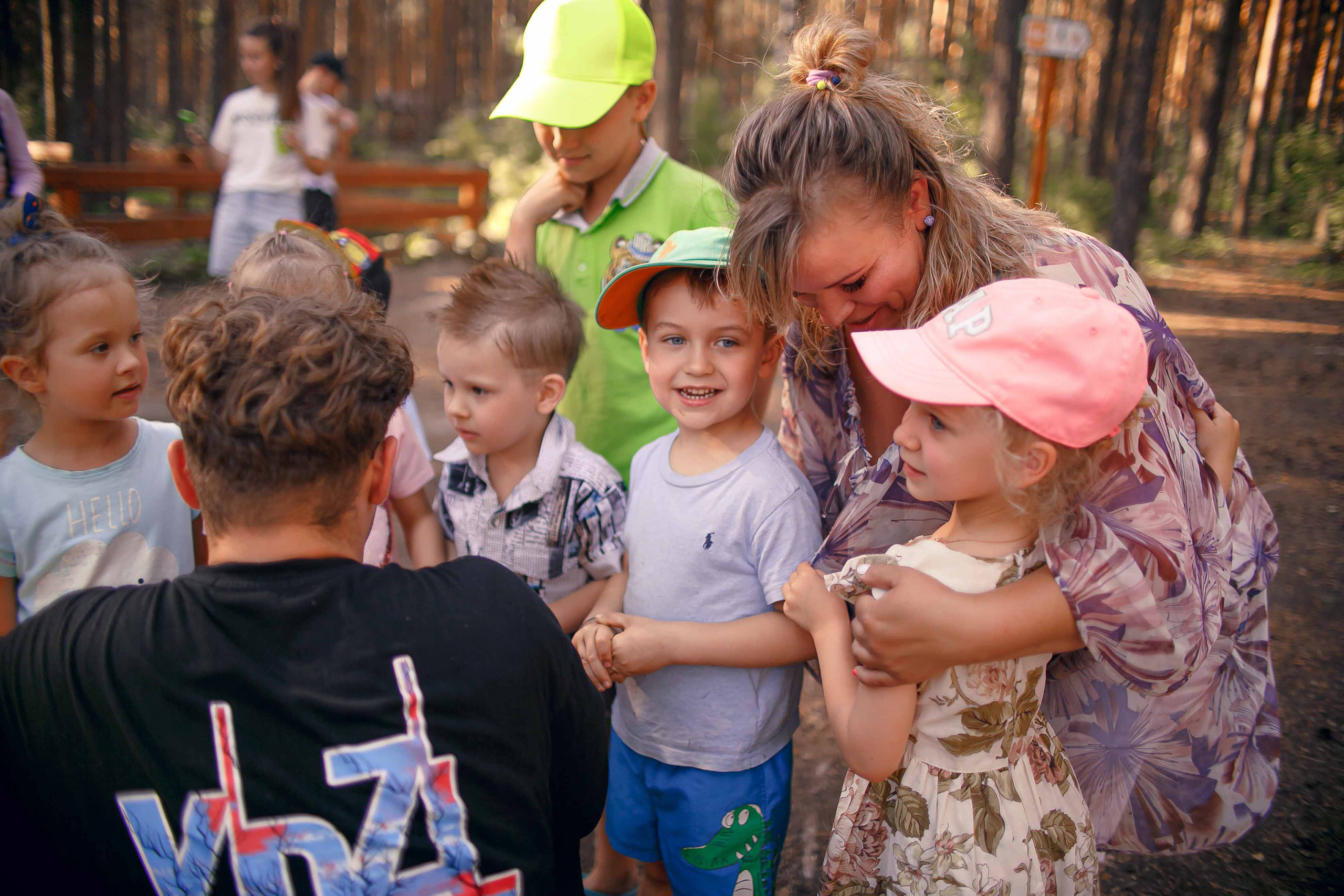 Празднование на природе. Ваш репортажный фотограф Артемий Антонов
