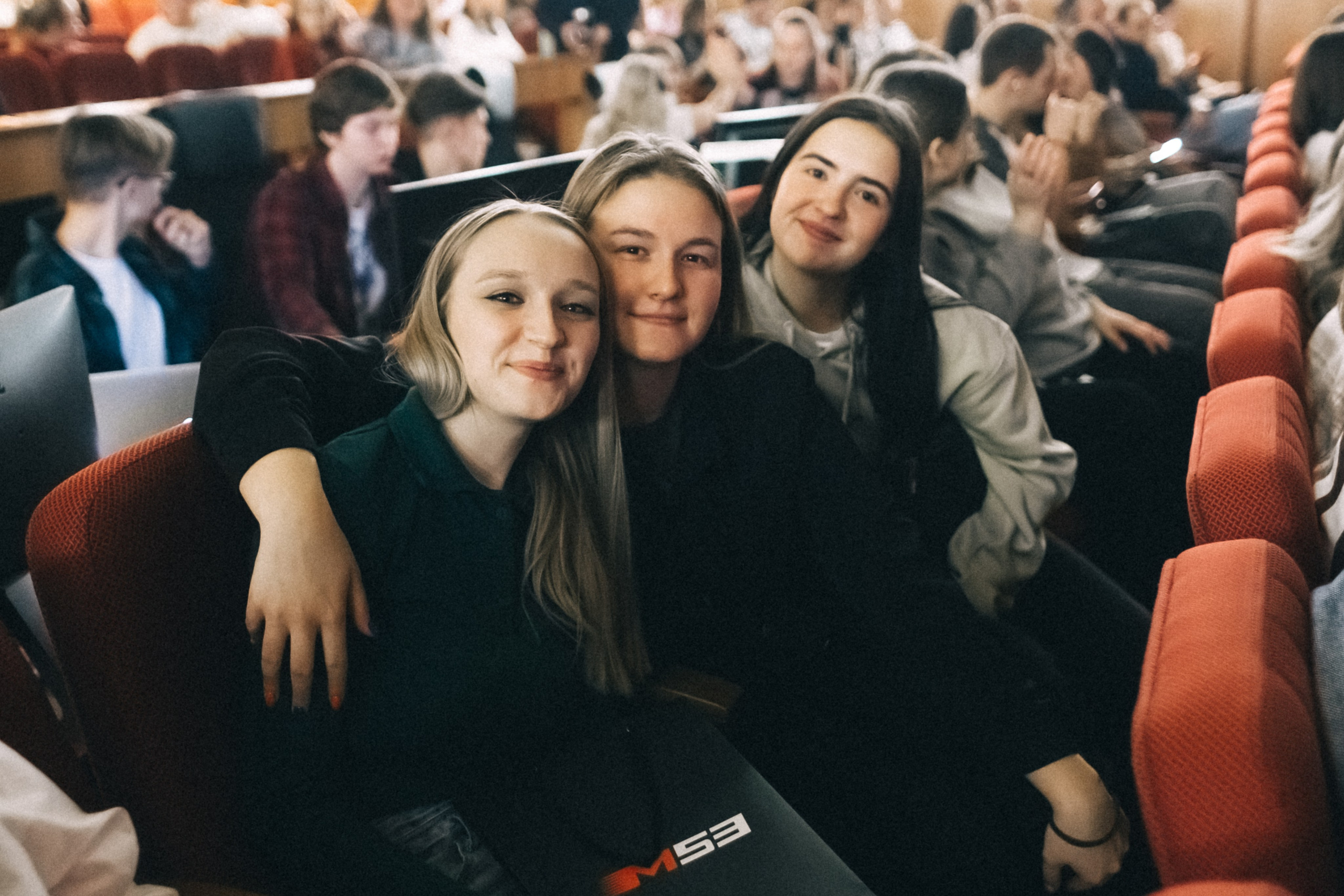 Первый снег — ИФИЯМ «Снежный ком». Фотограф Кемерово | Сергей