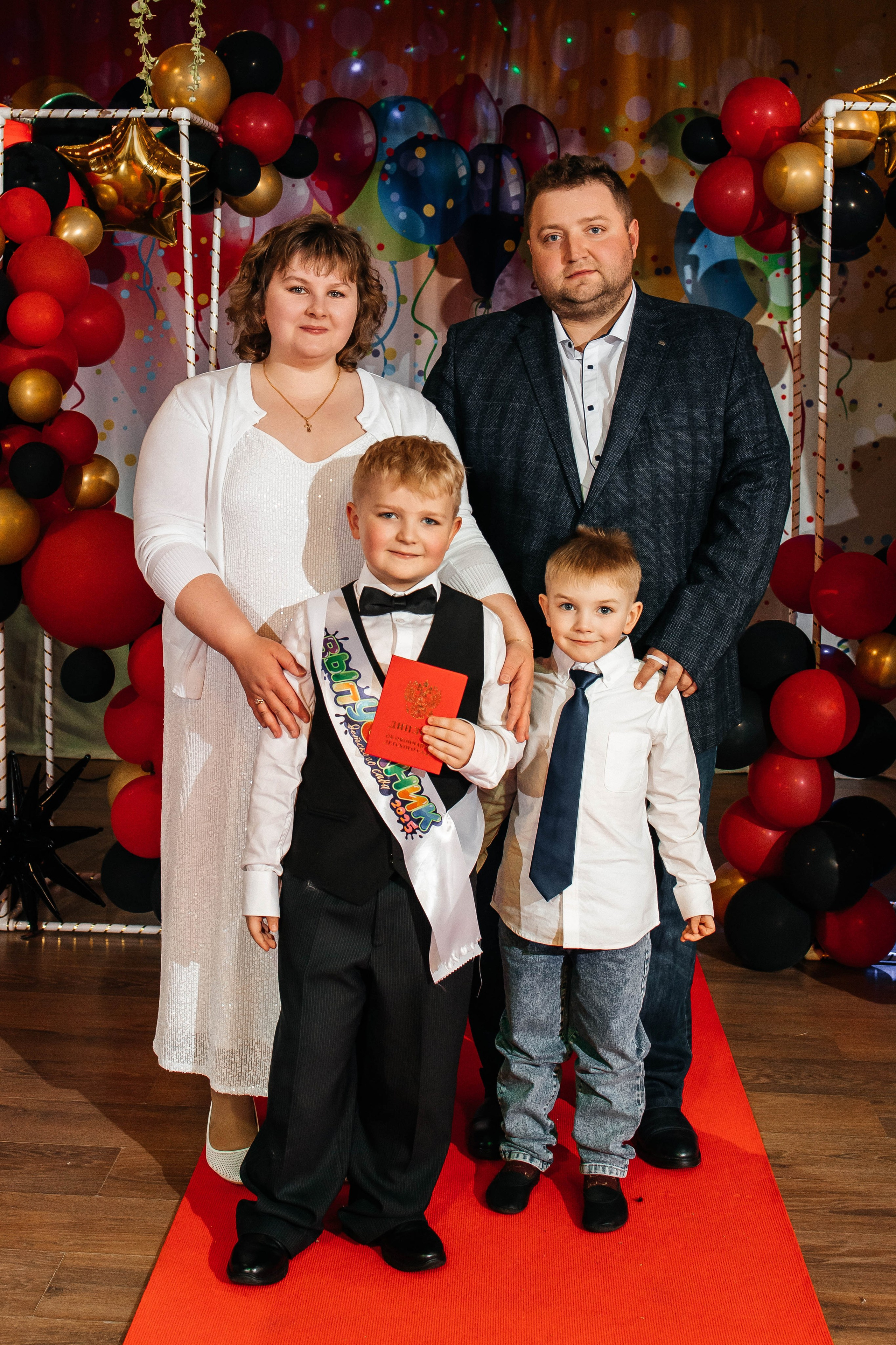 Выпускной в ЛИМПИК. Фотограф в Санкт-Петербурге Виктория Безверхая