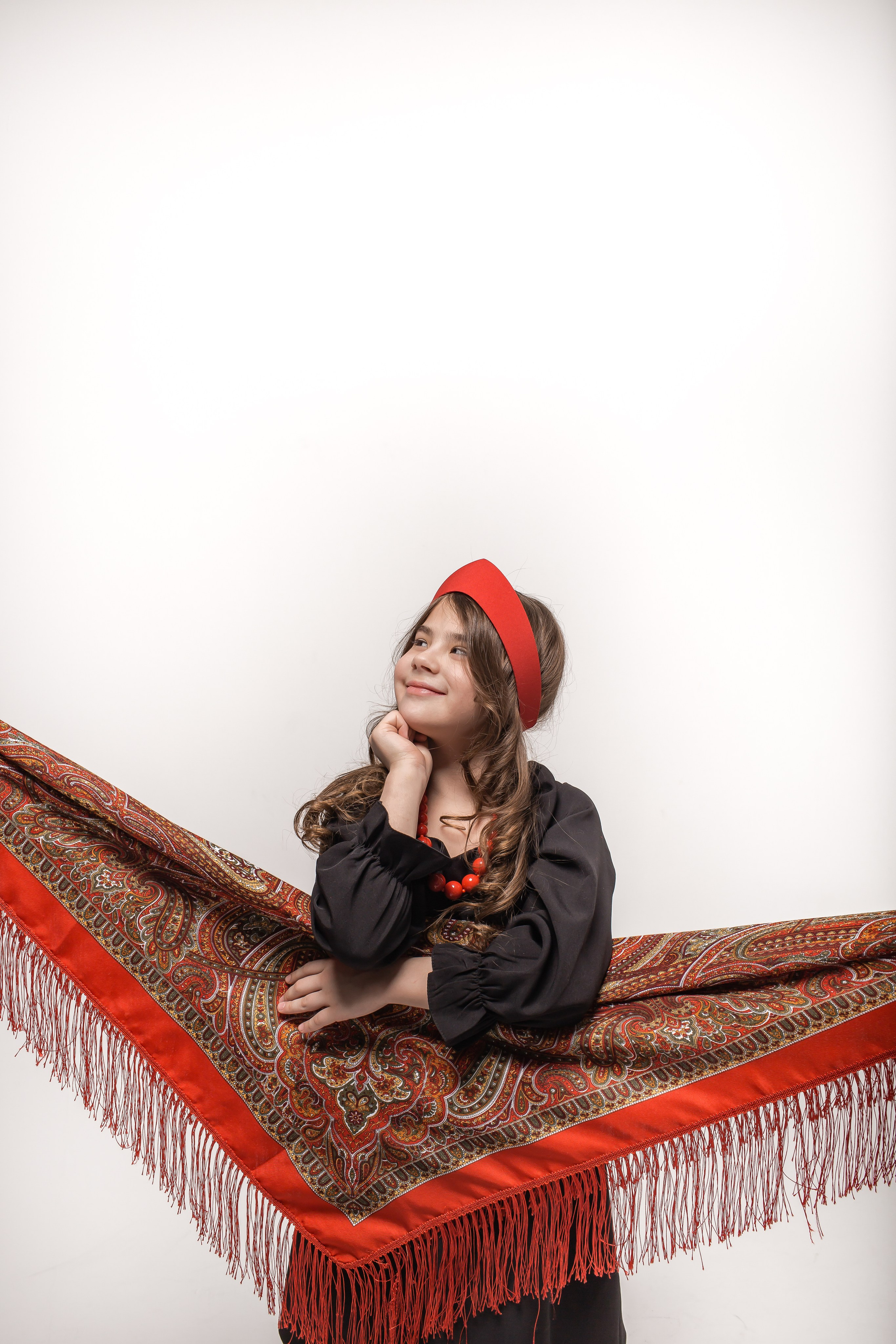 День рождение от 4 до 18 лет (на белом фоне). Детский семейный фотограф на первый годик город Новосибирск Дымова Светлана пакеты всё включено 1-3 года