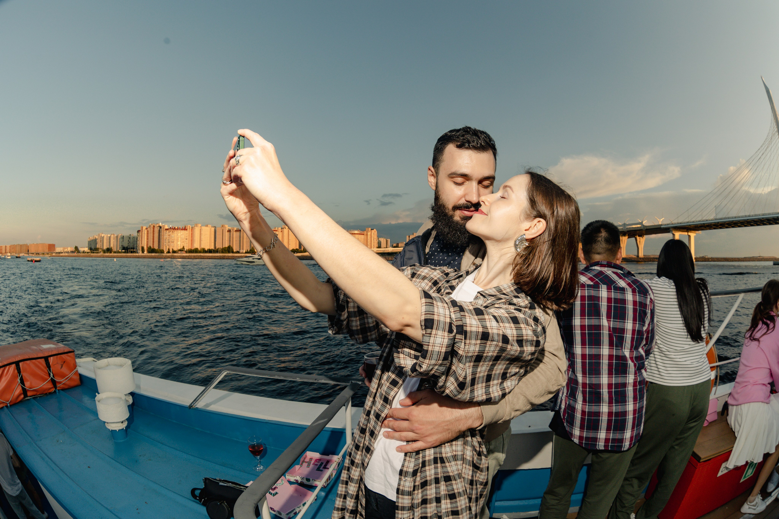 Gravity Project круизы. Репортажный и портретный фотограф в Санктпетербурге. Видиосъемка мероприятий в Санкт-Петербурге