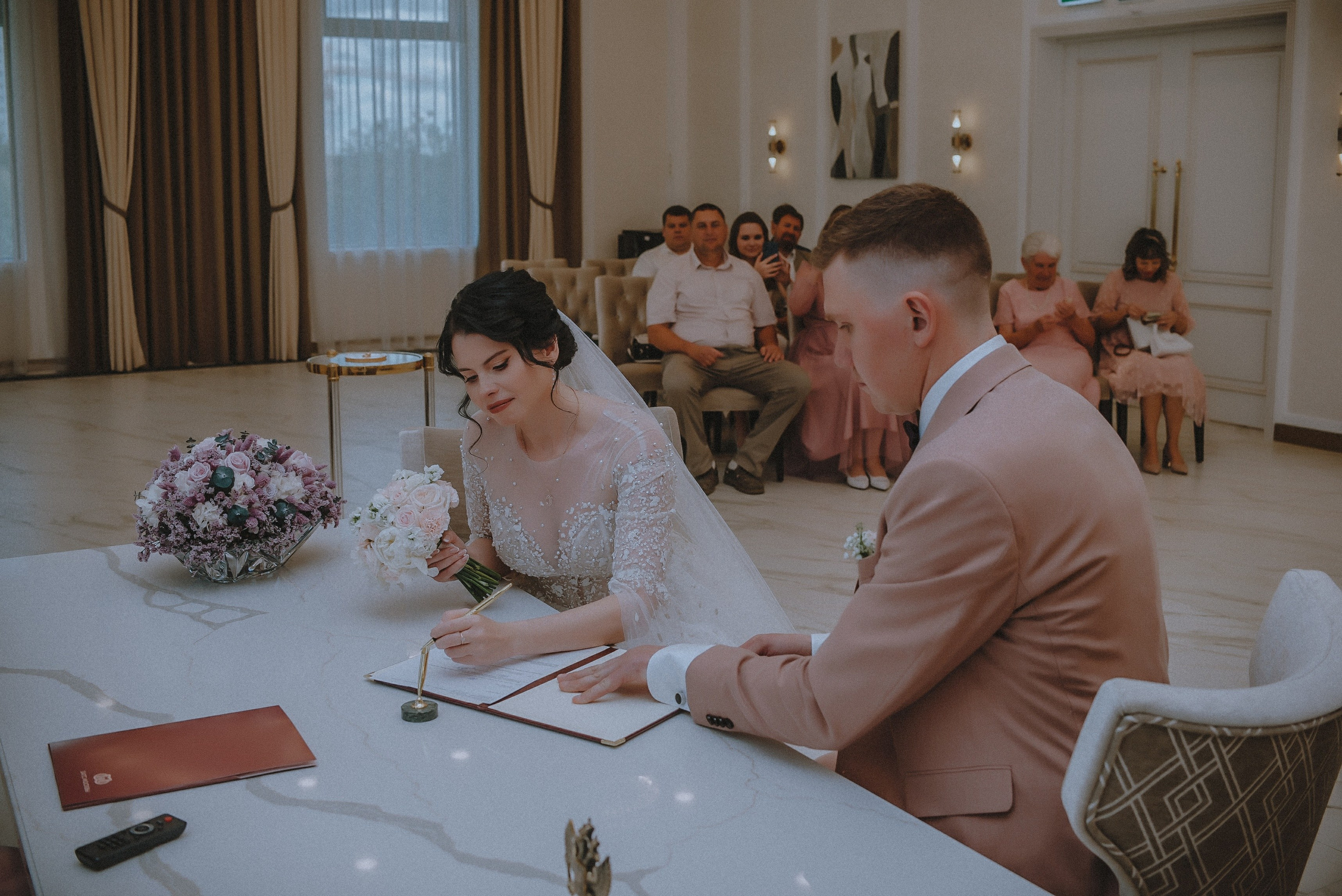 Love.txt: Необходимое для счастья. Свадебный и семейный фотограф в Москве Сажина Кристина КиМ. Свадебный оператор в Москве Сажин Максим