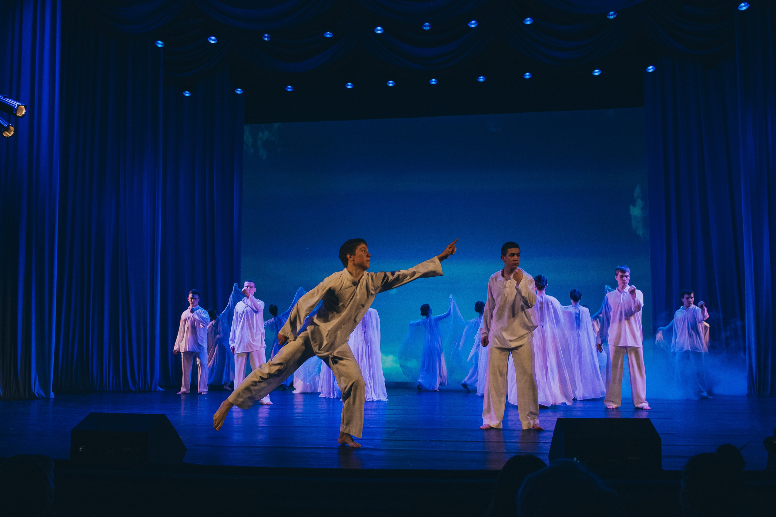 Танцевальный концерт. Фотограф в Иркутске Анна Мирошникова