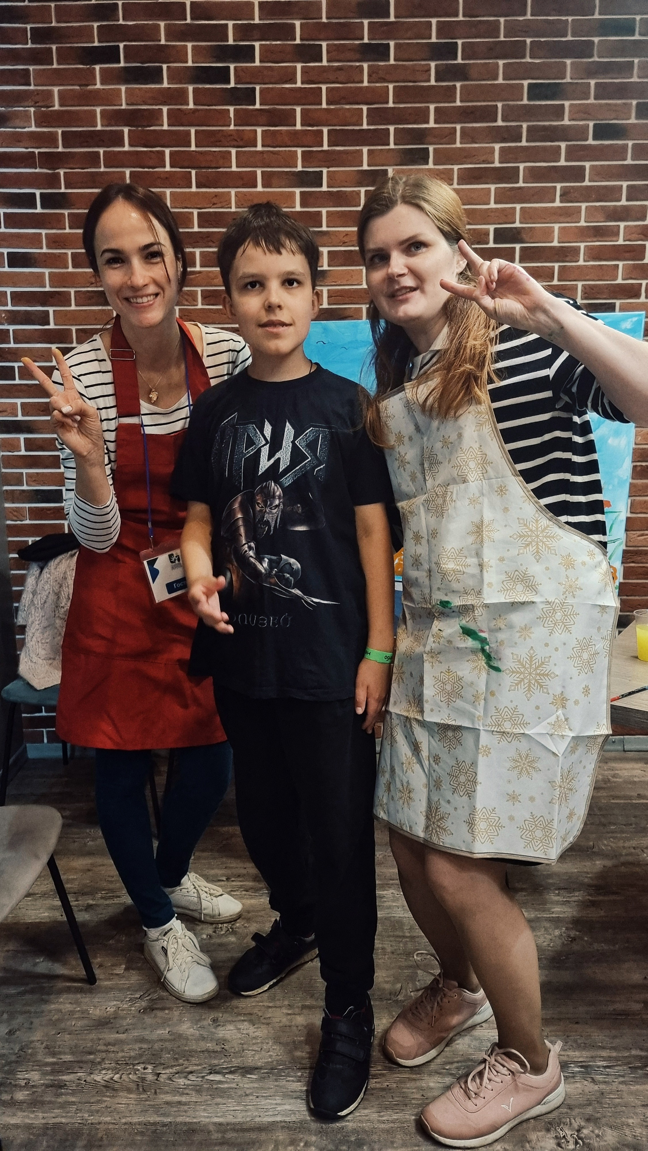 НКО «ШКОЛА ГЕРОЕВ " и «Осторожно хрупкое ". Home Decor