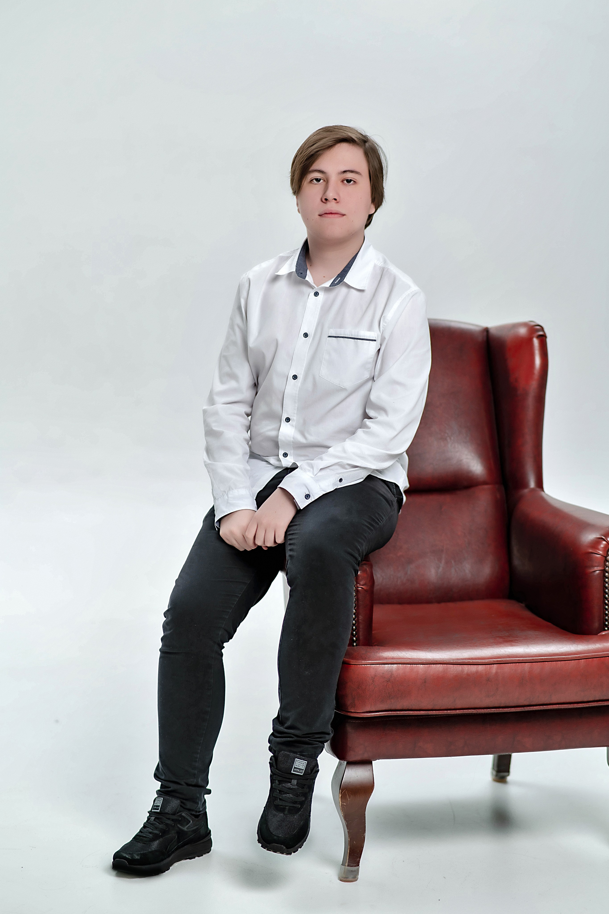 Выпускные (школьные) альбомы (книги) в Ростове-на-Дону. Современные Выпускные Альбомы в Ростове-на-Дону