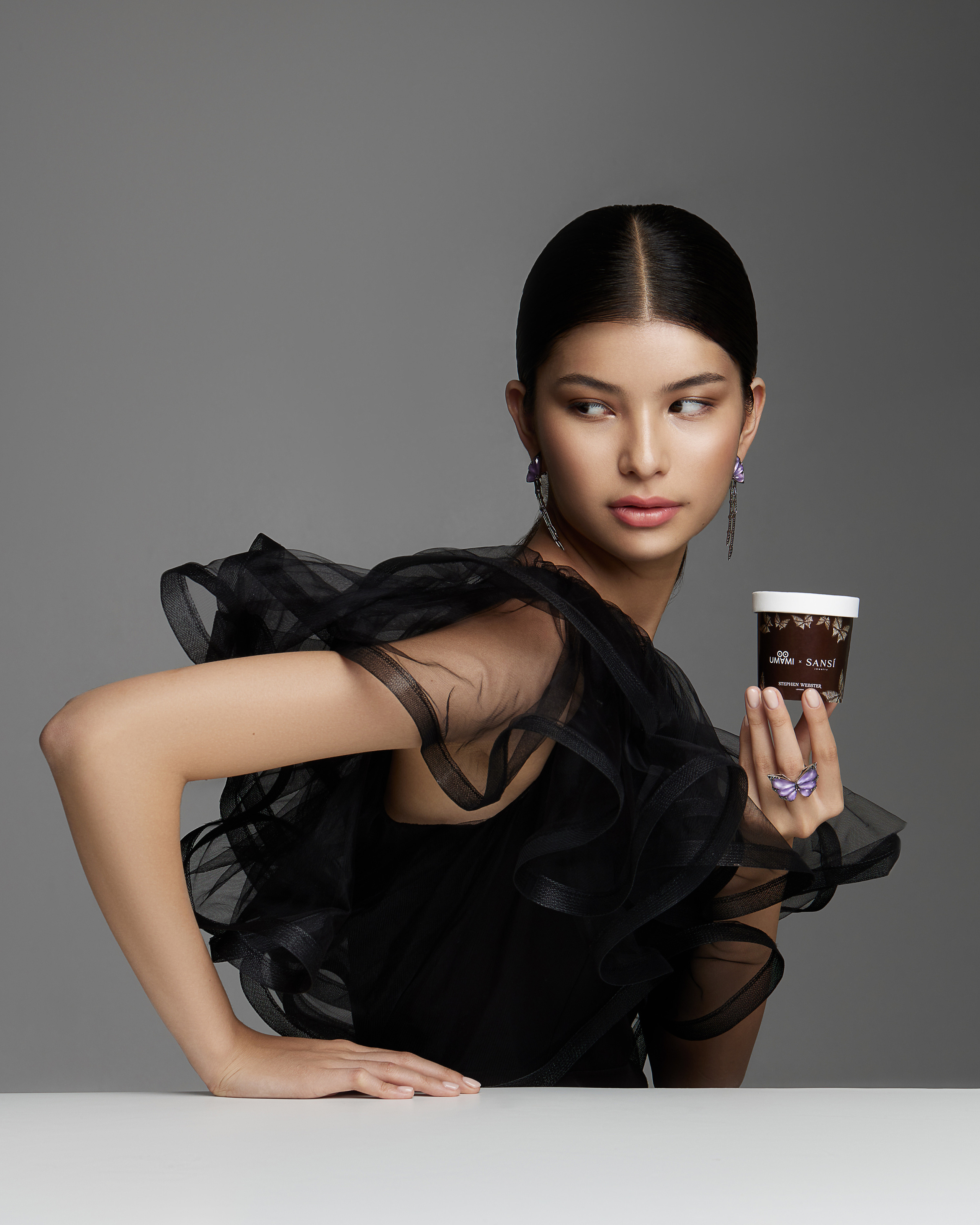 Sansi x Umami. Fashion and advertising photographer