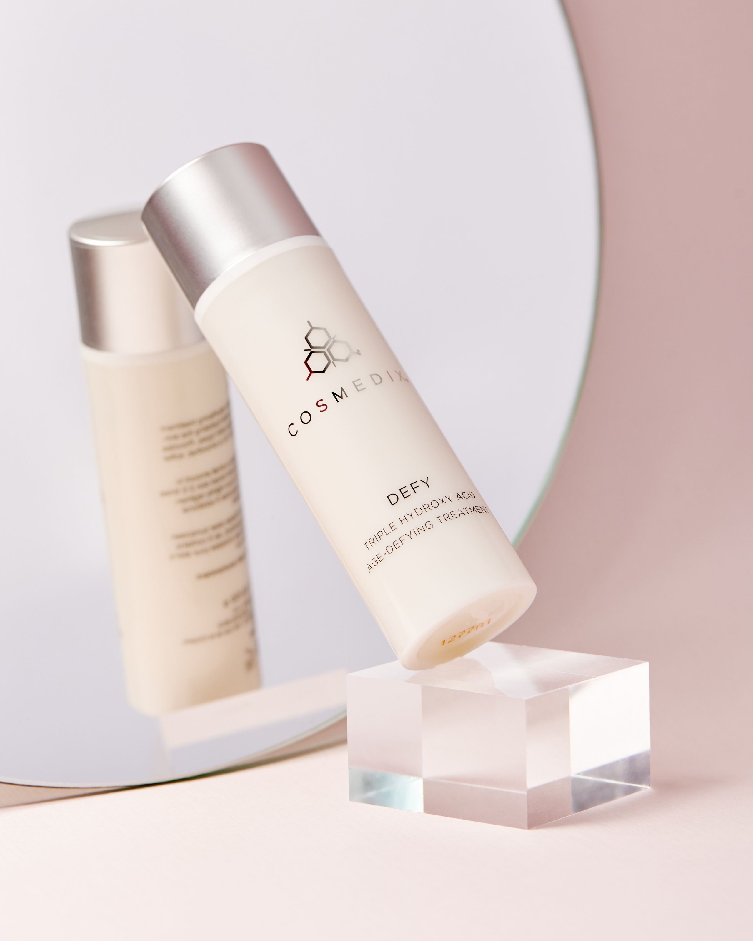 The face only. Fashion and advertising photographer