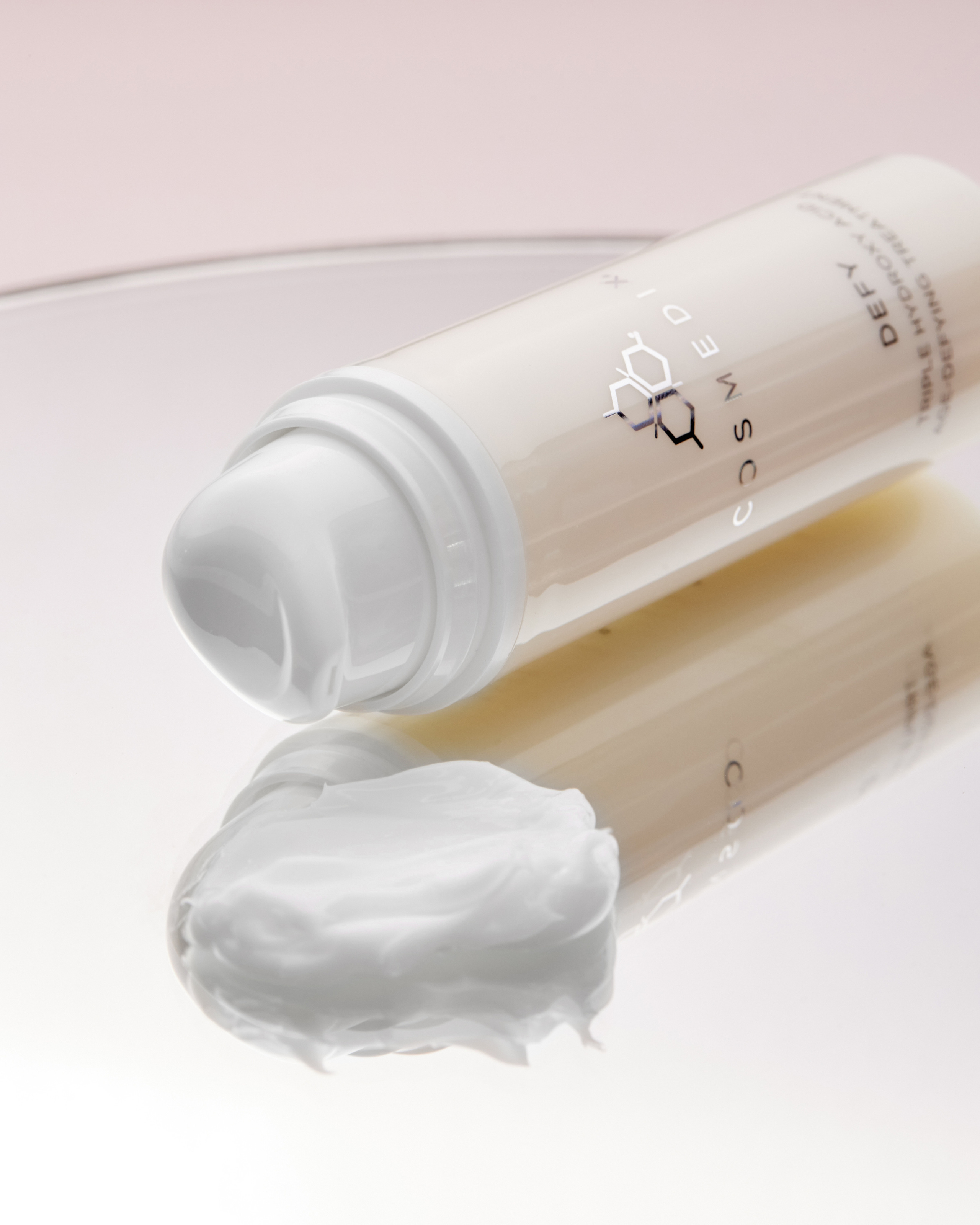 The face only. Fashion and advertising photographer