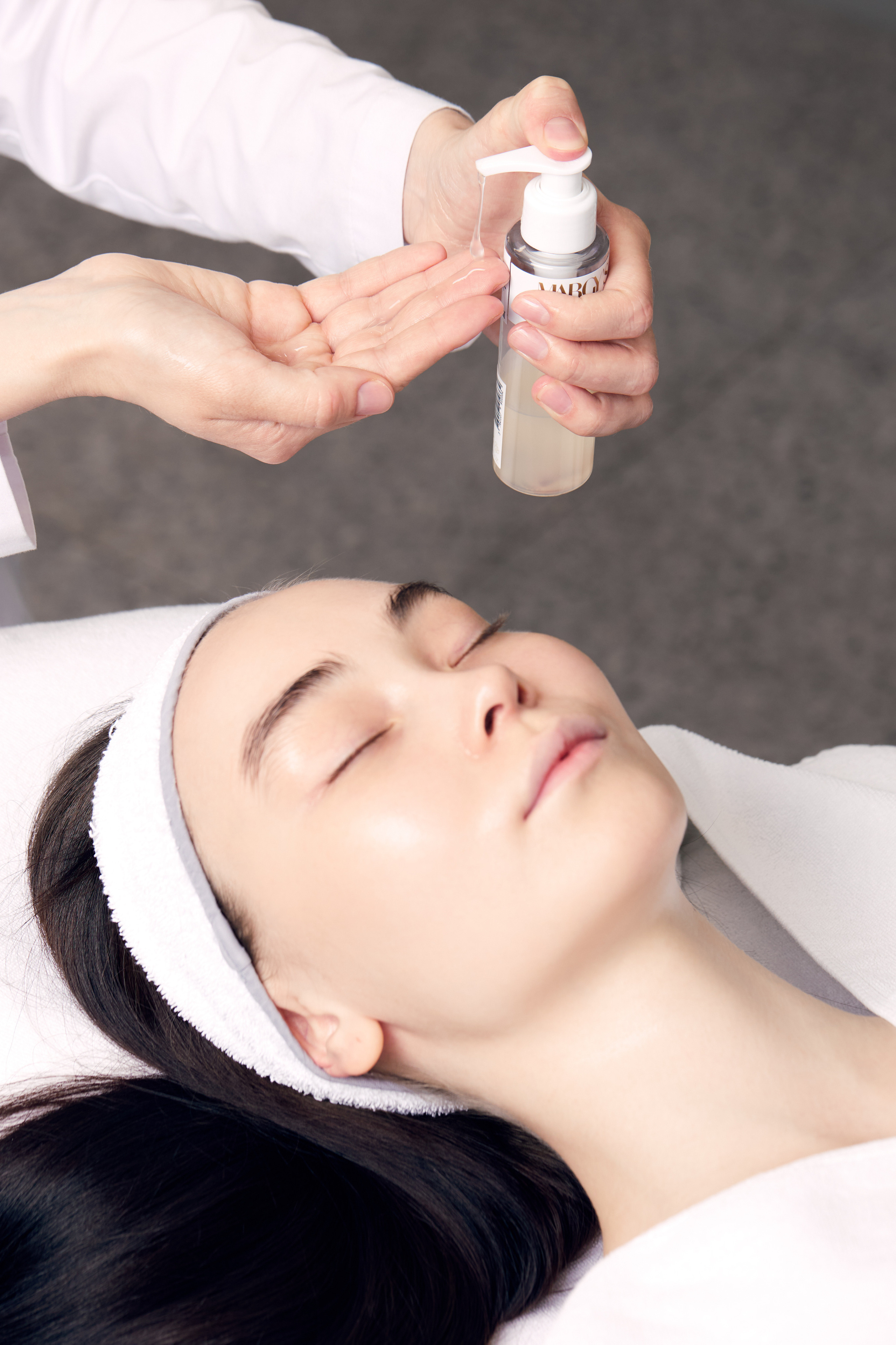 The face only. Fashion and advertising photographer