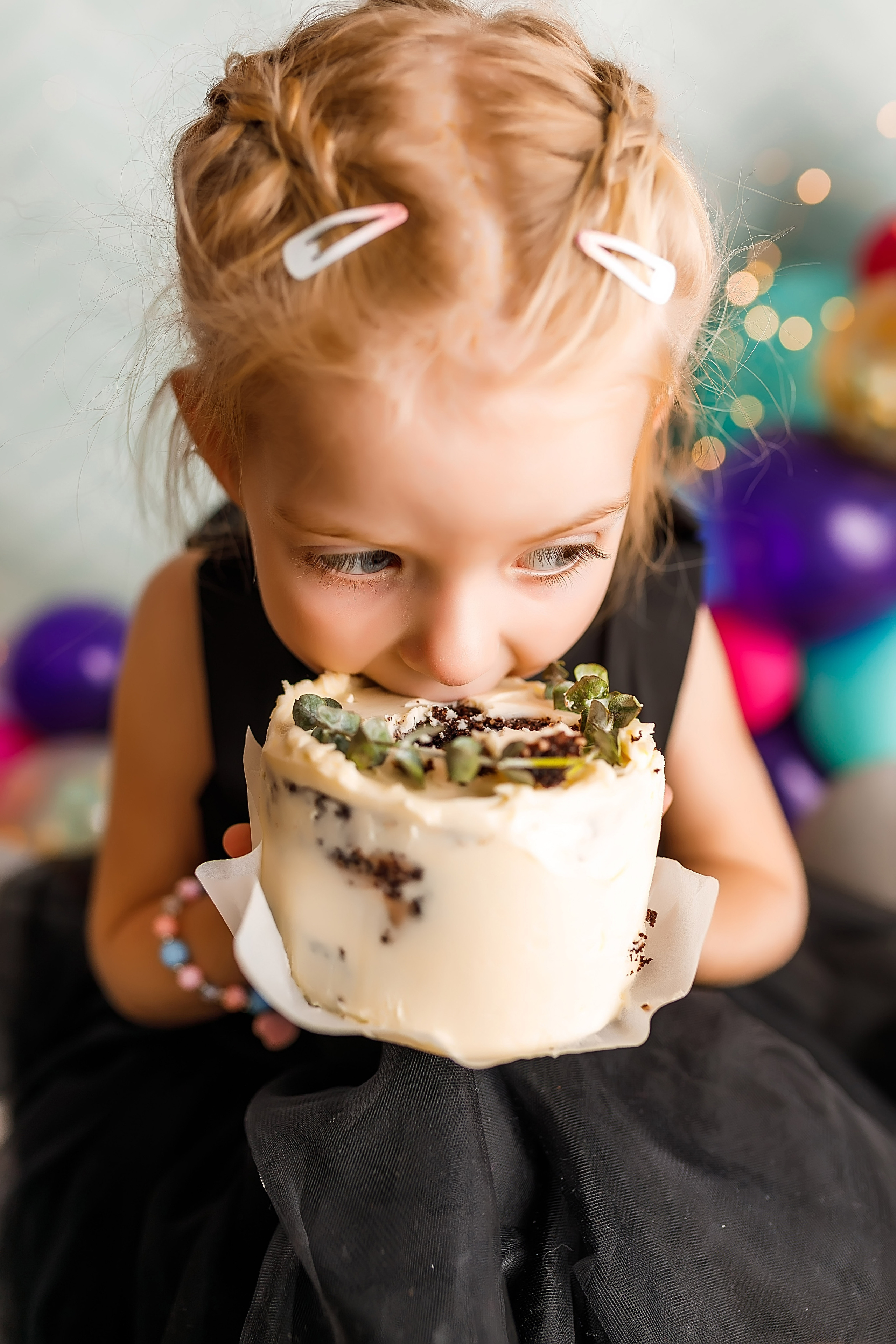 Крушение тортика миасс. Детский и ньюборн фотограф г. Миасса