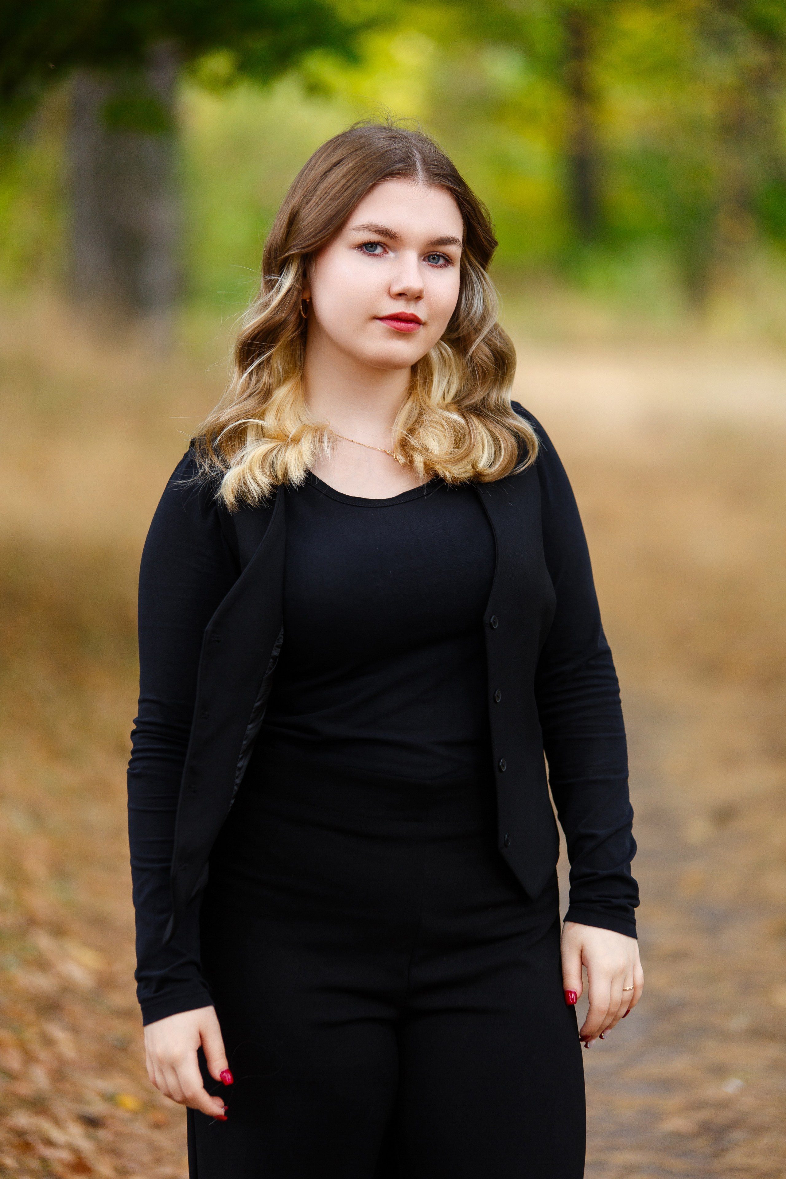 ПОРТРЕТНАЯ ФОТОСЕССИЯ УЛИЧНАЯ ДЛЯ 9 КЛАССА. ТВОЙ АЛЬБОМ / ТВОИ ПРАВИЛА