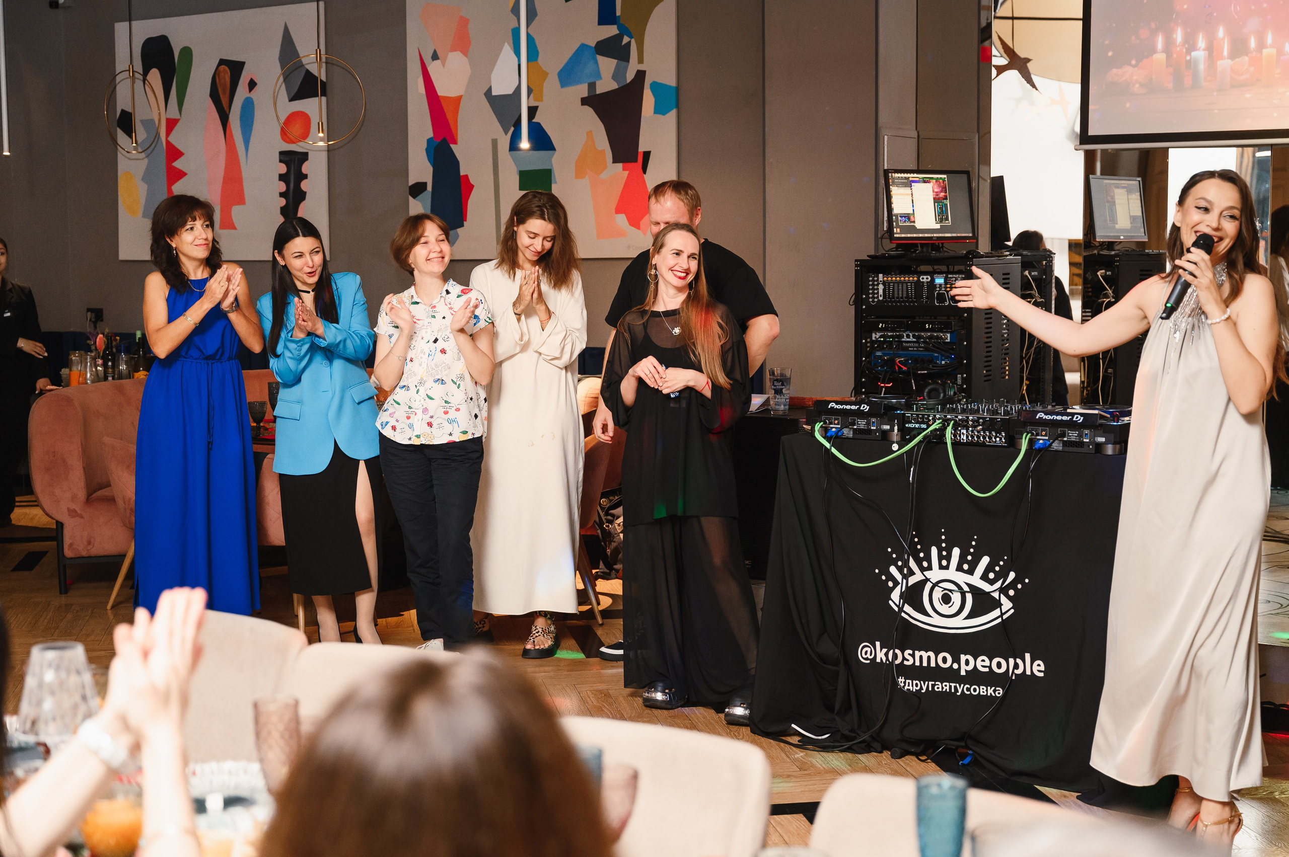 День рождения в формате выступления. Wedding and family photographer USA