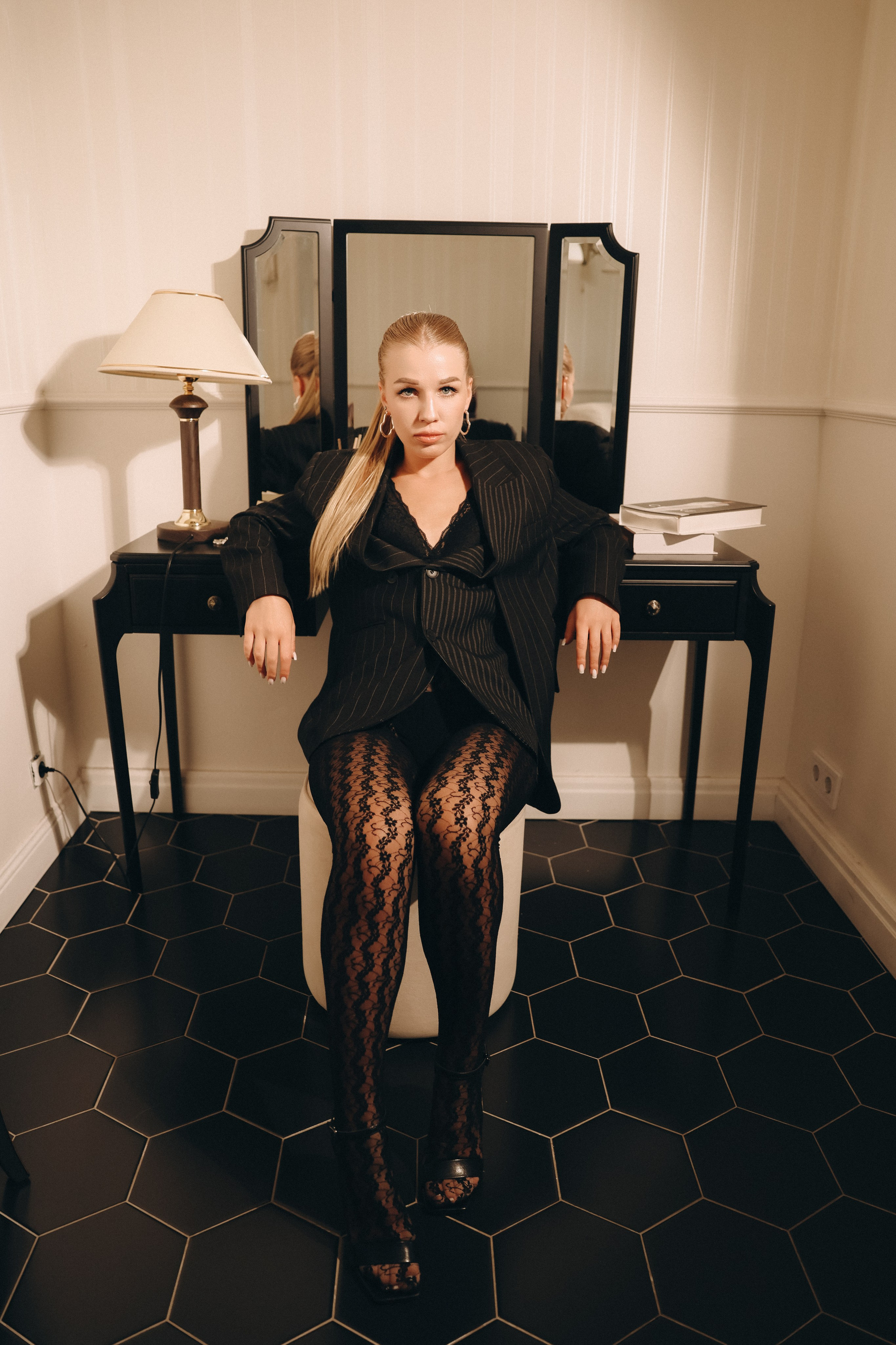 SASHA 13 point balcon. Kharchenkotatianaweddingphoto