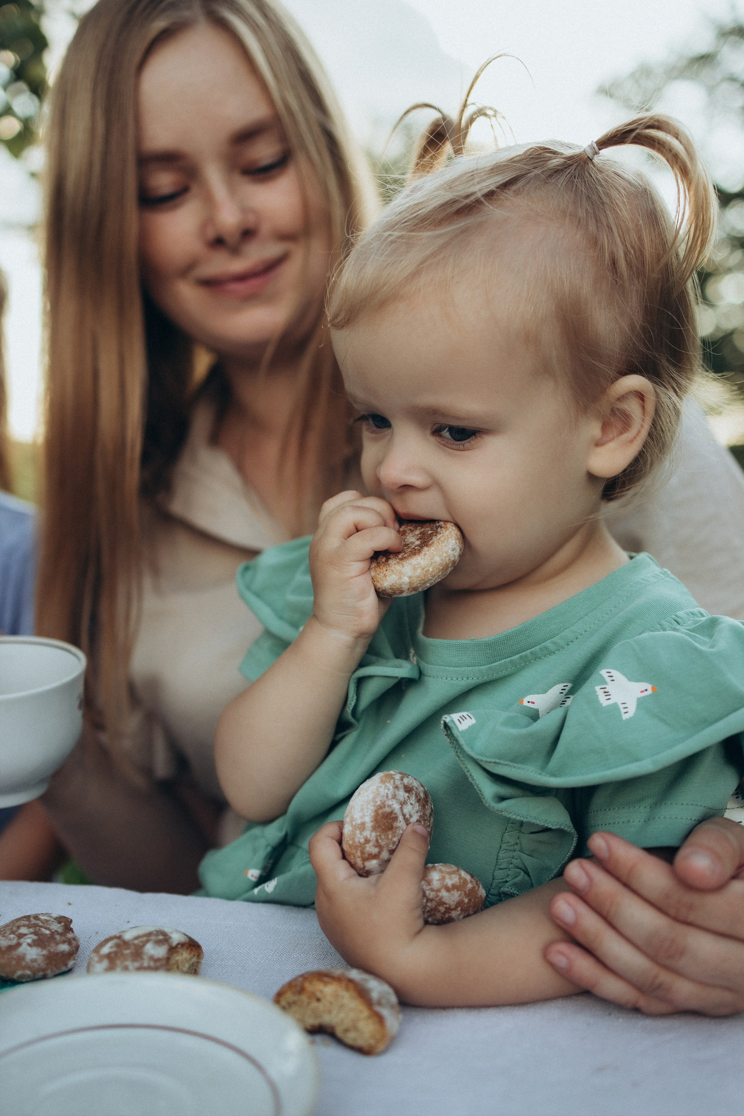 Чаепитие в саду. Фотограф Елена Рябцева
