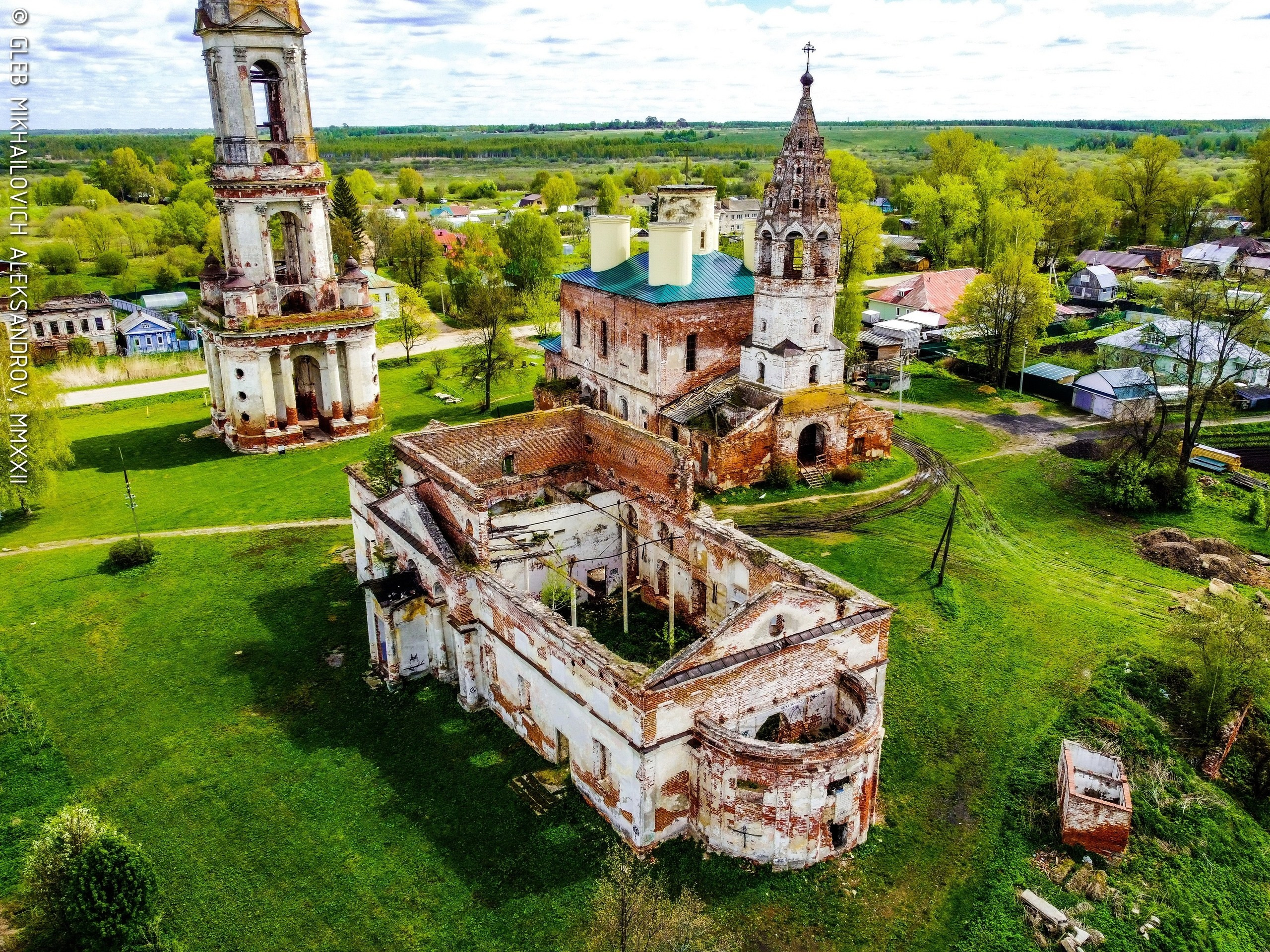 Поречье-Рыбное. Храмовый комплекс. Церковь Никиты мученика с колокольней и церковь Петра и Павла. Зодчество