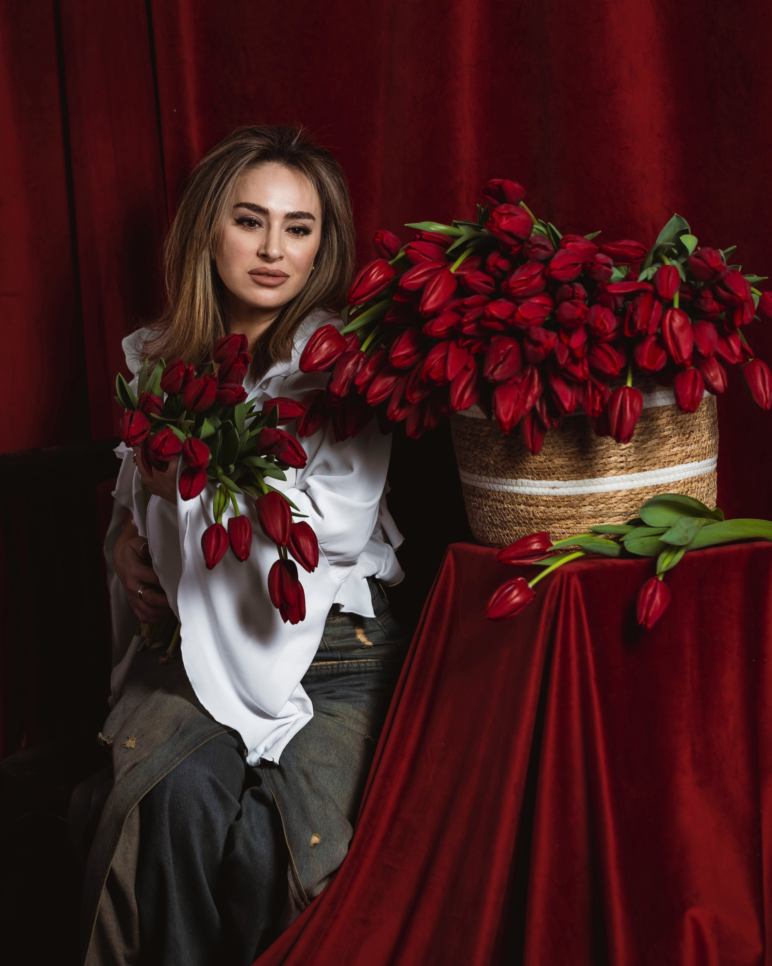 Фотосессия с цветами. Свадебный и семейный фотограф в Каспийске Алёна Нурмагомедова