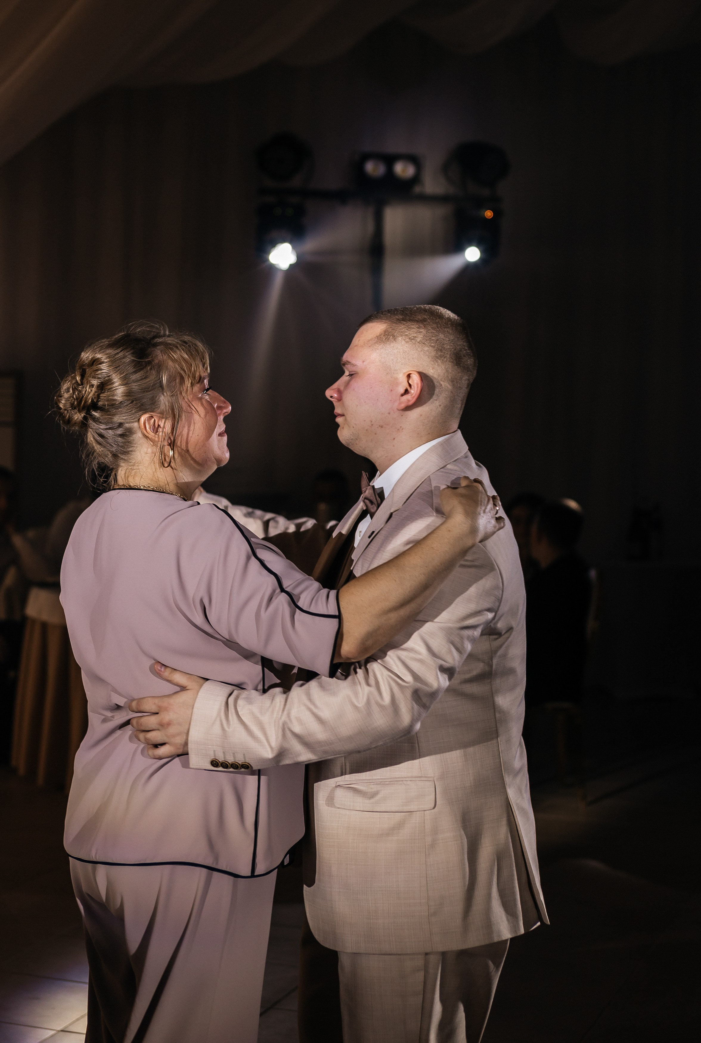 Егор & Валентина | 18.08.2025. Свадебный и семейный фотограф в Омске Евгения Хакимова