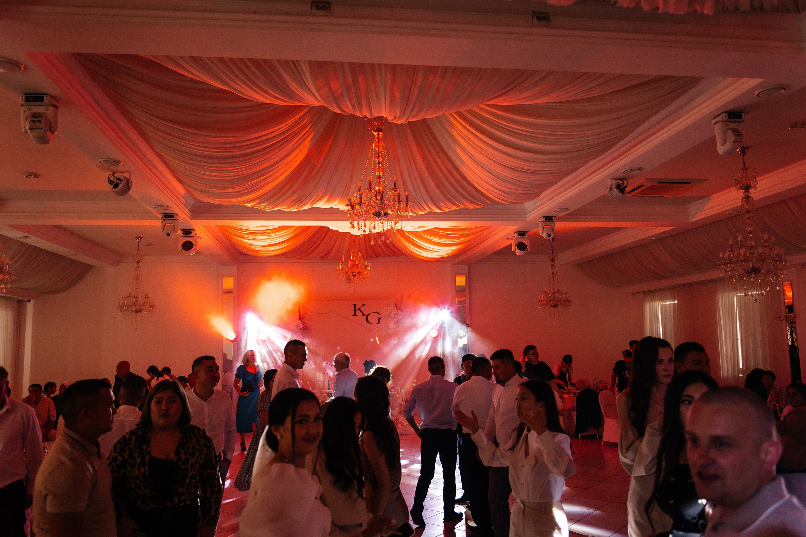 Кайрат & Гузель | 03.08.24. Свадебный и семейный фотограф в Омске Евгения Хакимова