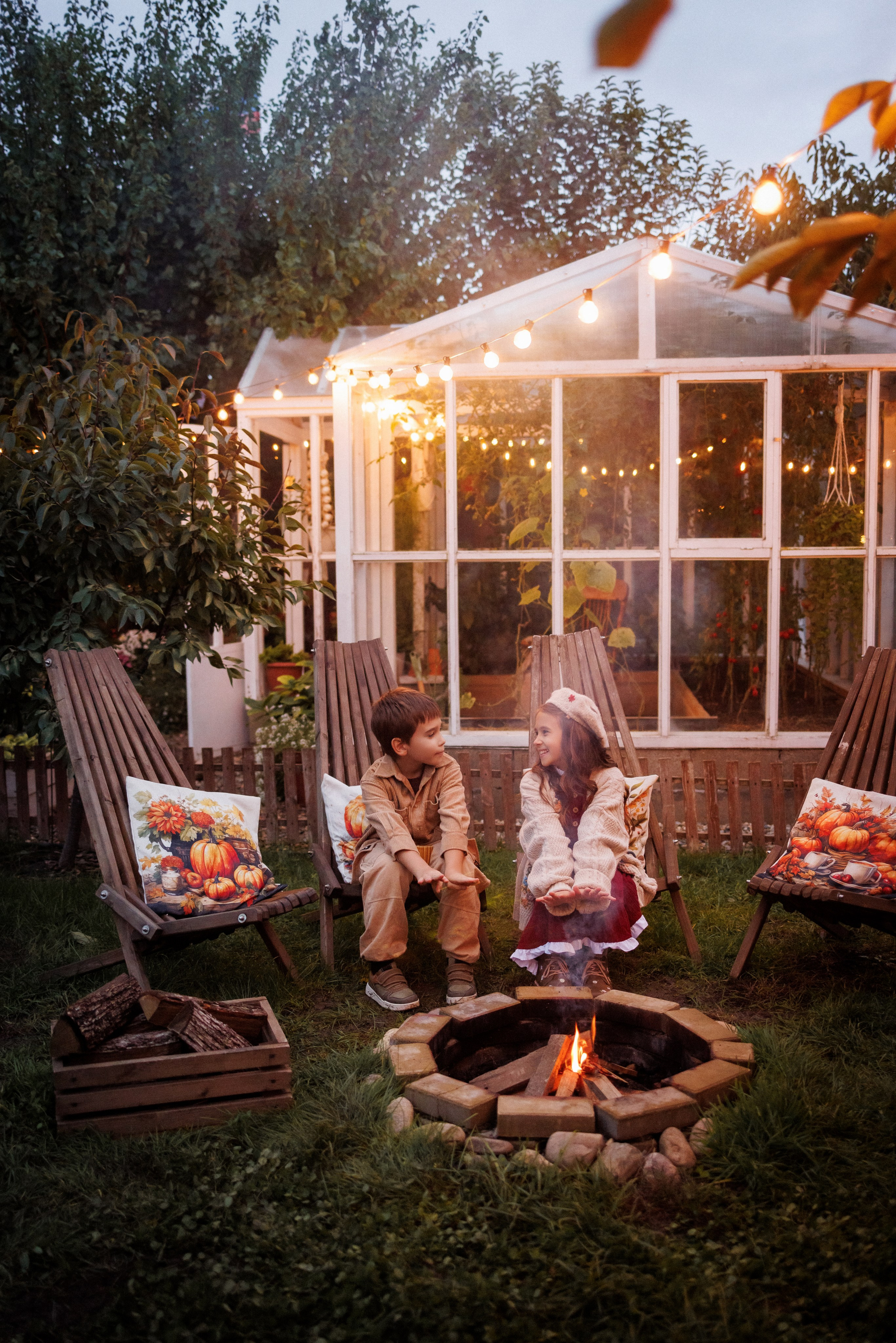 Семейная фотосессия в осенних декорациях фотостудии «Теплица», город Краснодар. Семейный и детский фотограф в Краснодаре Анна Трашкова