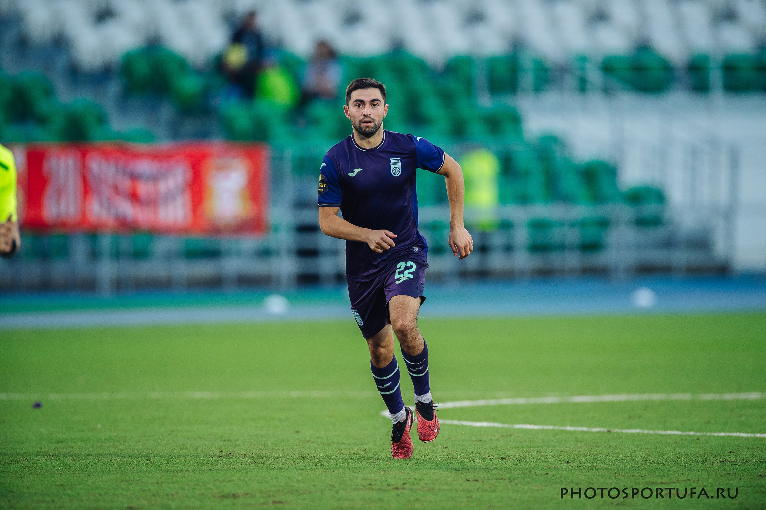 Россия — МЕЛБЕТ — Первая Лига. 4 -й тур «ФК УФА» — ФК «Тюмень». Спортивный фотограф в Уфе Евгений Буров