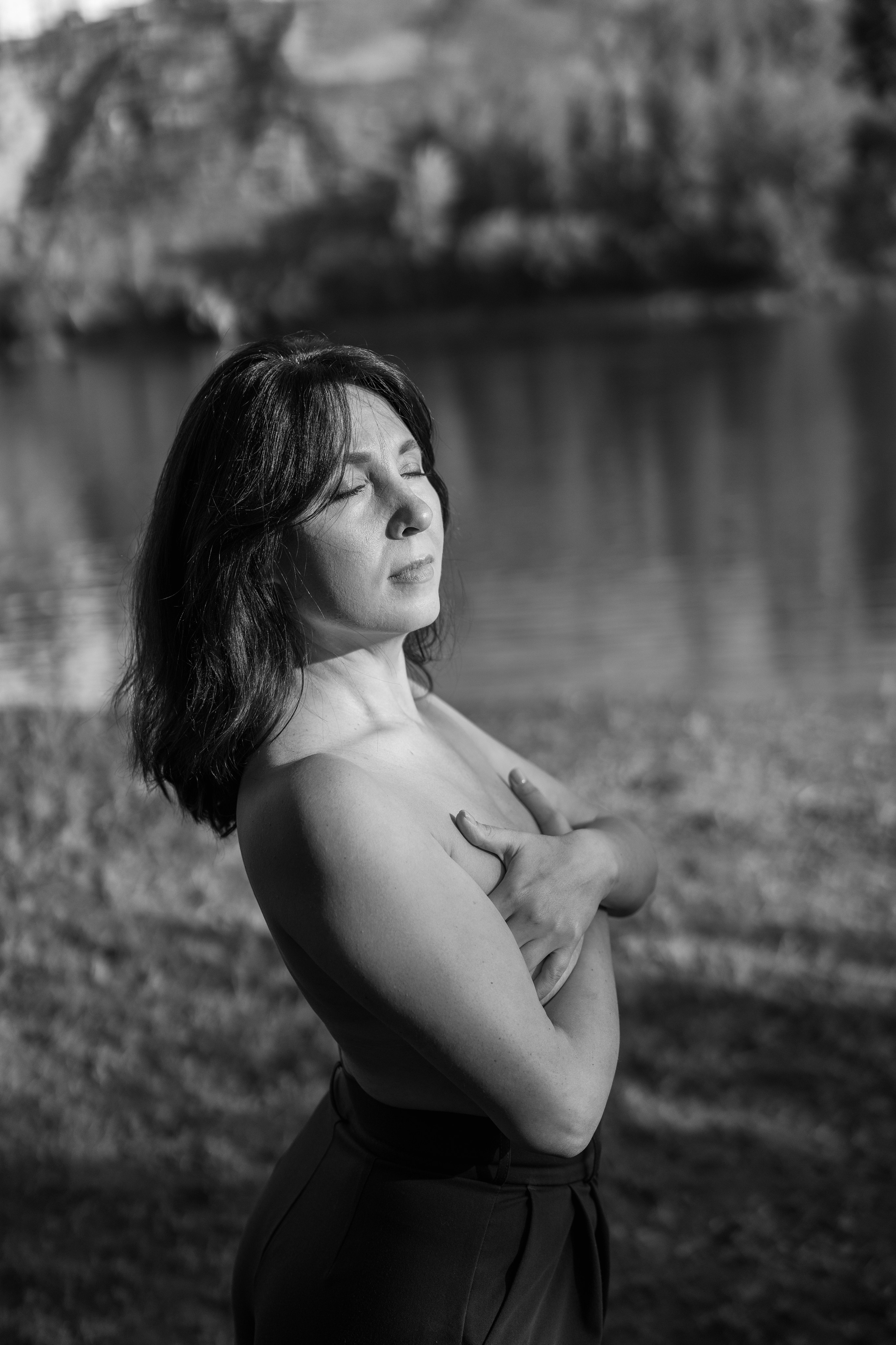 Фотосессия у воды. Женский фотограф в Красноярске