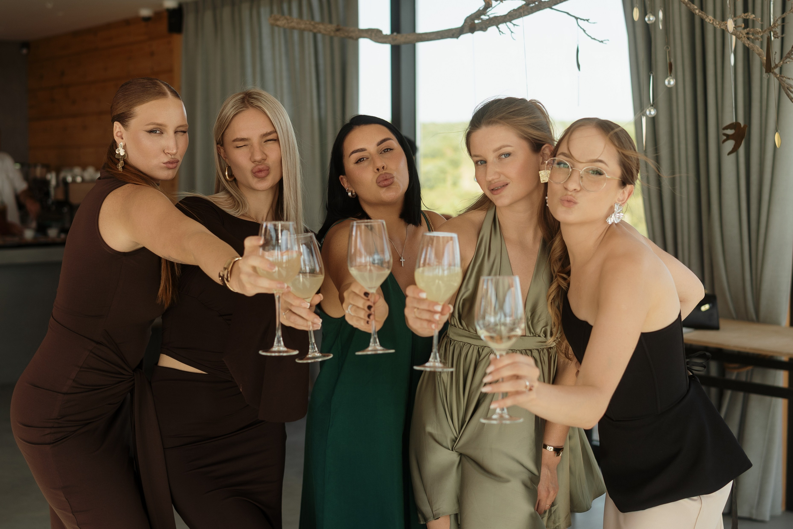 Стреляй пузырями, целуйся всерьез!. Свадебный и портретный фотограф Алена Седининна в Крыму