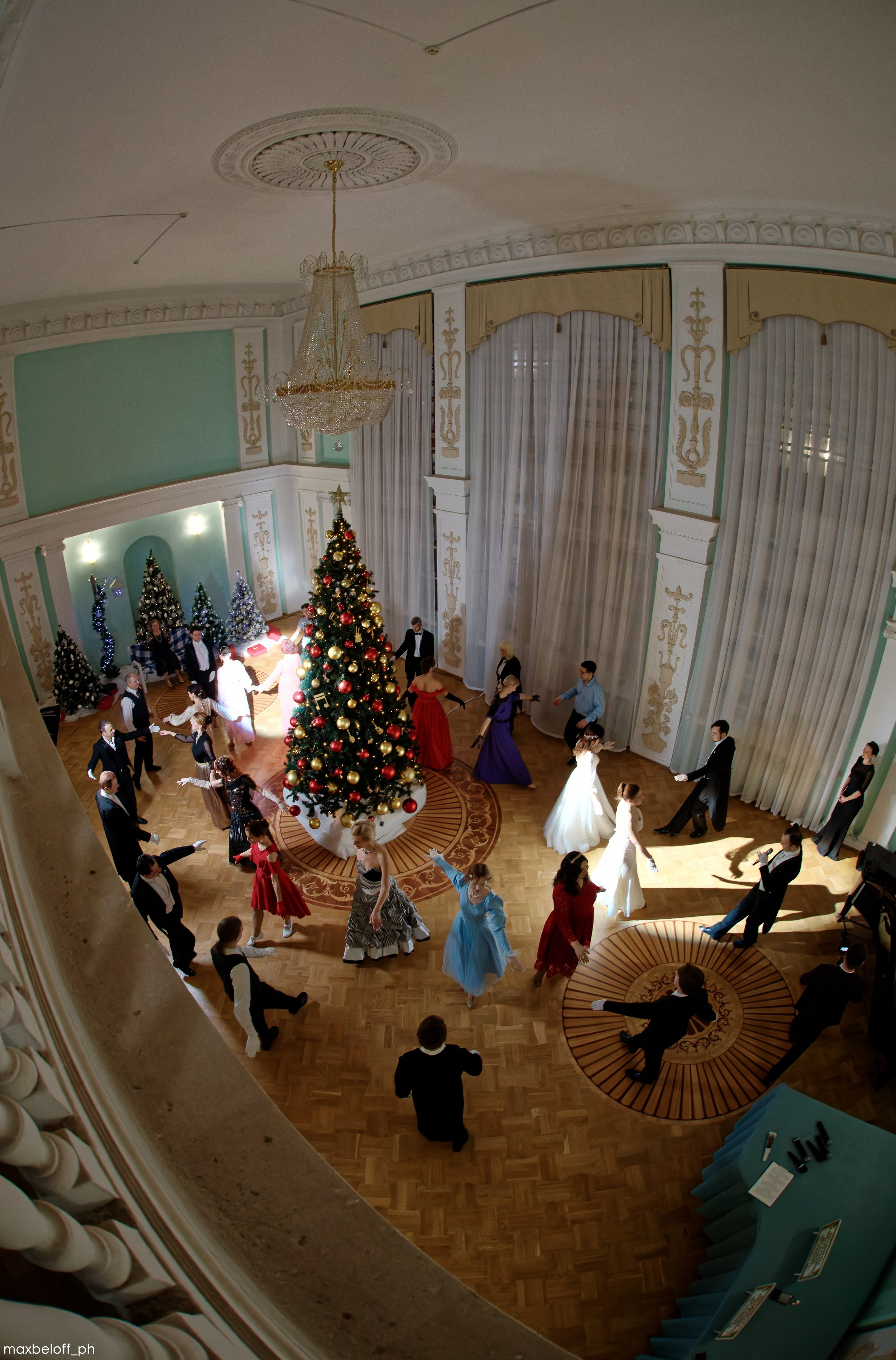 Рождественский бал. Семейный фотограф — Макс Белогрудов