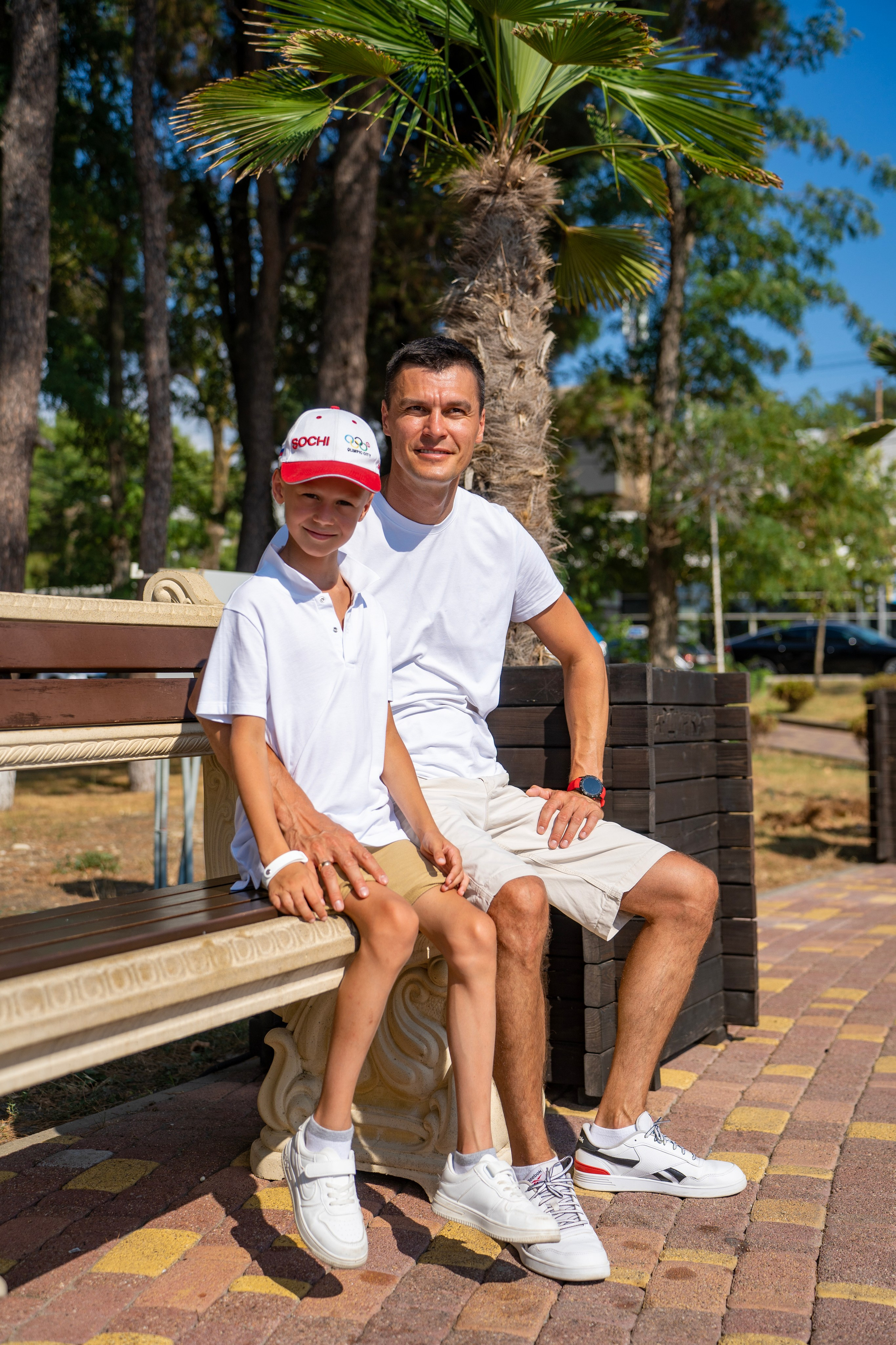 Семейная фотопрогулка по Кабардинке. Семейный и детский фотограф Екатерина Черняева. Снимаю портреты, love story, фотопрогулки, работаю на улице, в кафе, студии, дома у клиента