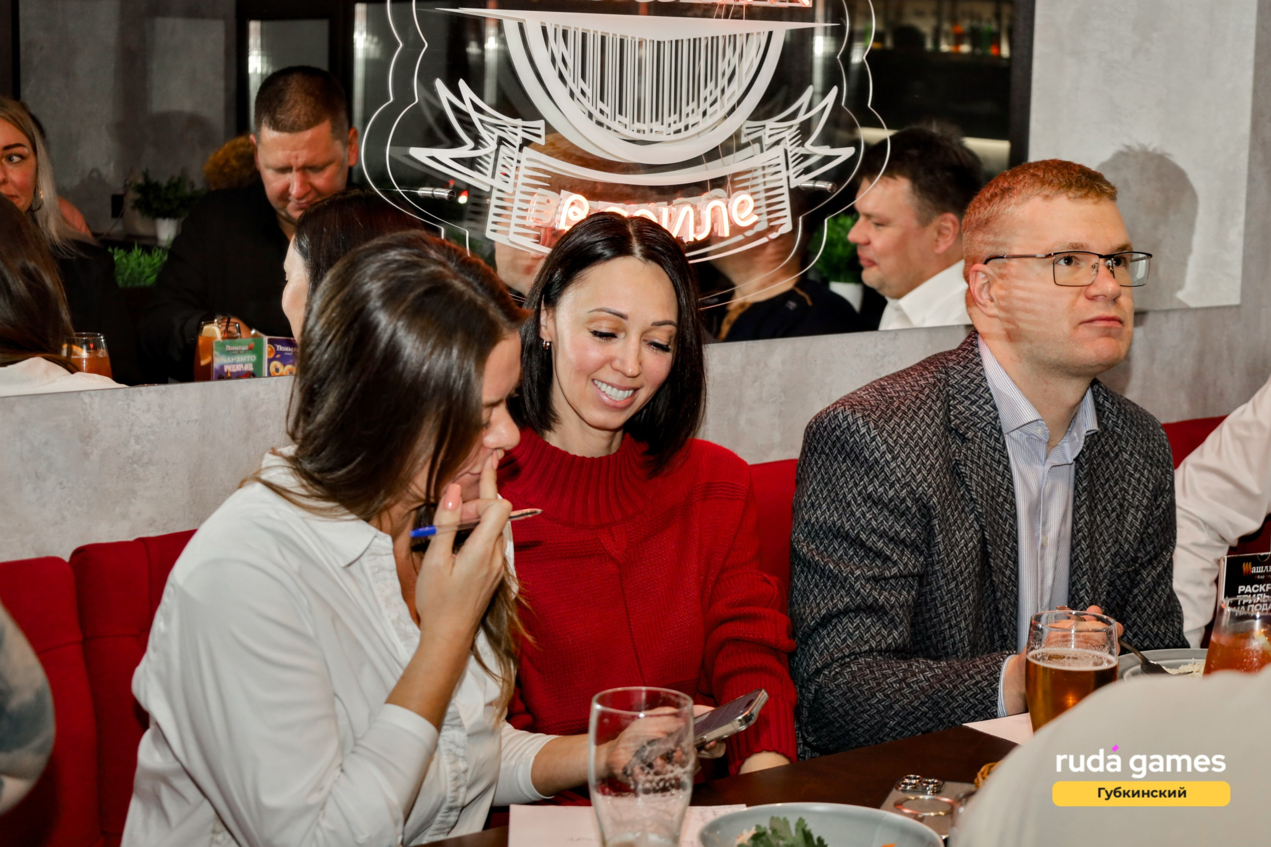 5 сентября. Фотограф в Губкинском | Александра Артамонова