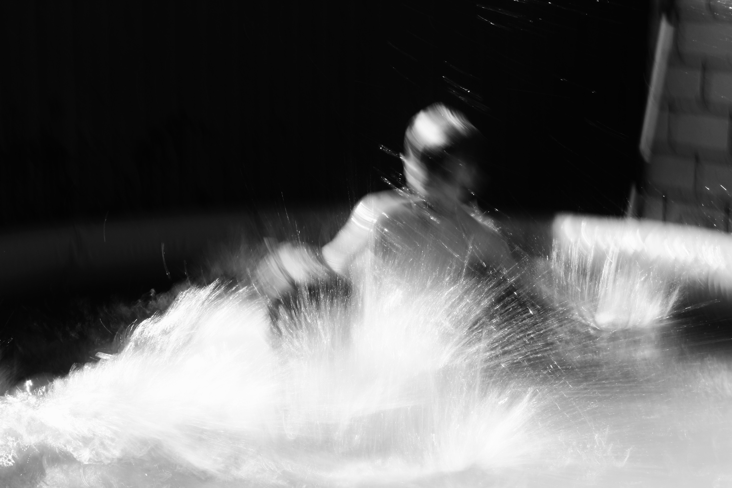 Дурачились в бассейне, июль 2021 год