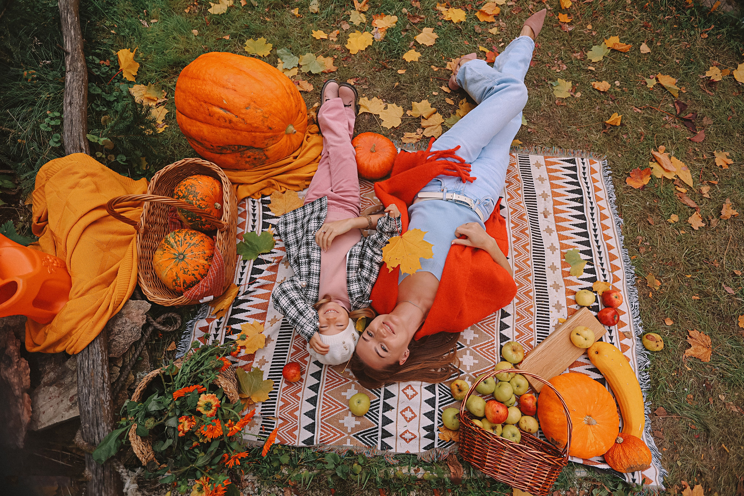 Тыквы. Семейный фотограф Тюмень, фотограф на роды Салмина Мария