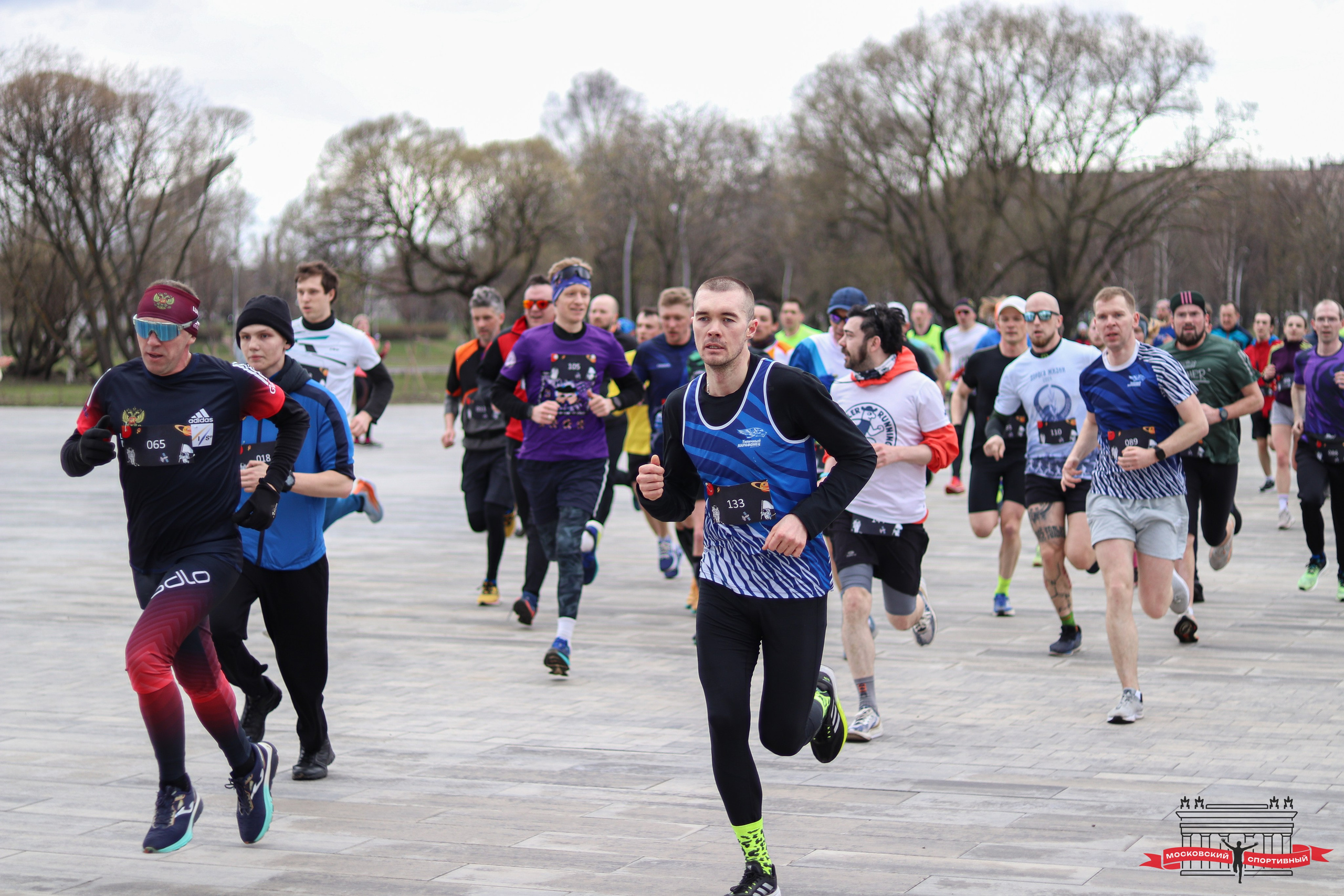 Московский Спортивный «КОСМИЧЕСКИЙ RUNOFF». Ивентный фотограф в Санкт-Петербурге Олег Комков