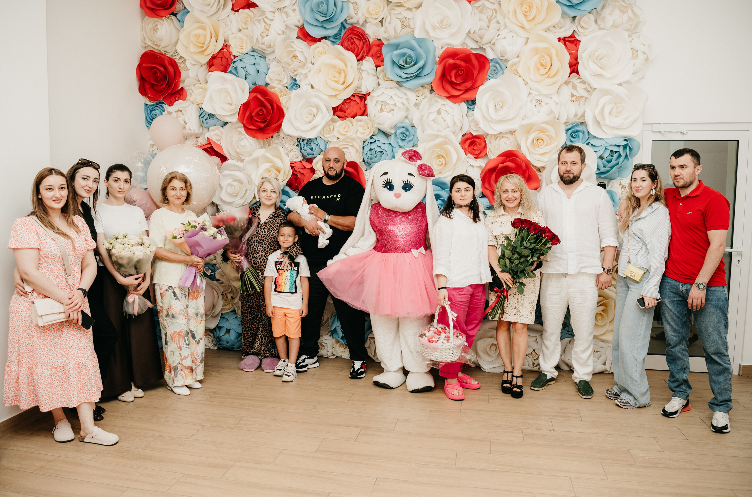 Выписка Арианы. Коммунарка. Фотограф на выписку из роддома в Москве и МО