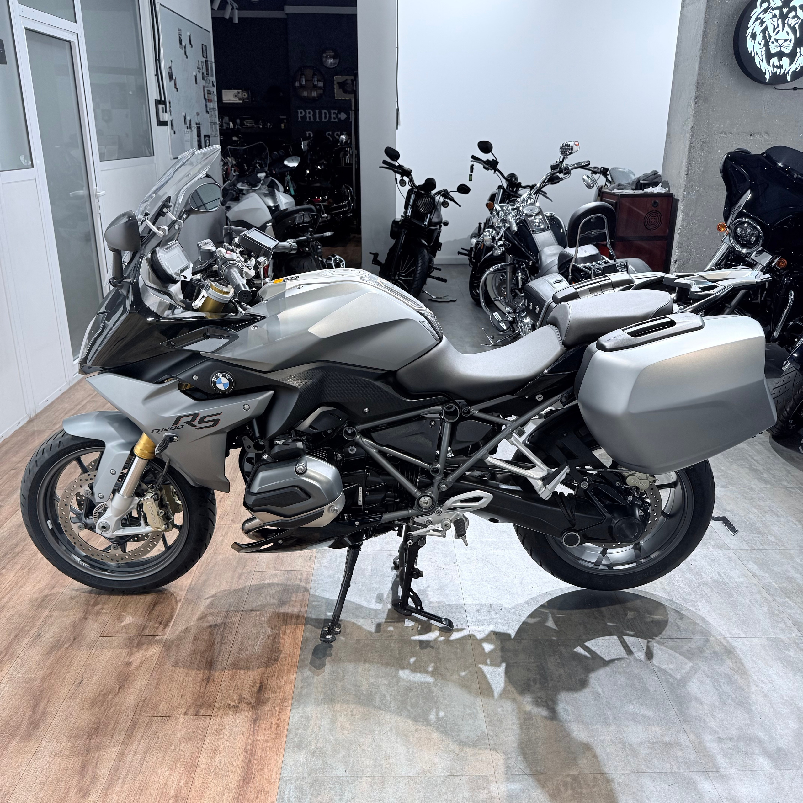 2016 ВМW R1200RS Grаnite Grey Metalliс. Hello Davidson, Москва. Только хорошие мотоциклы…