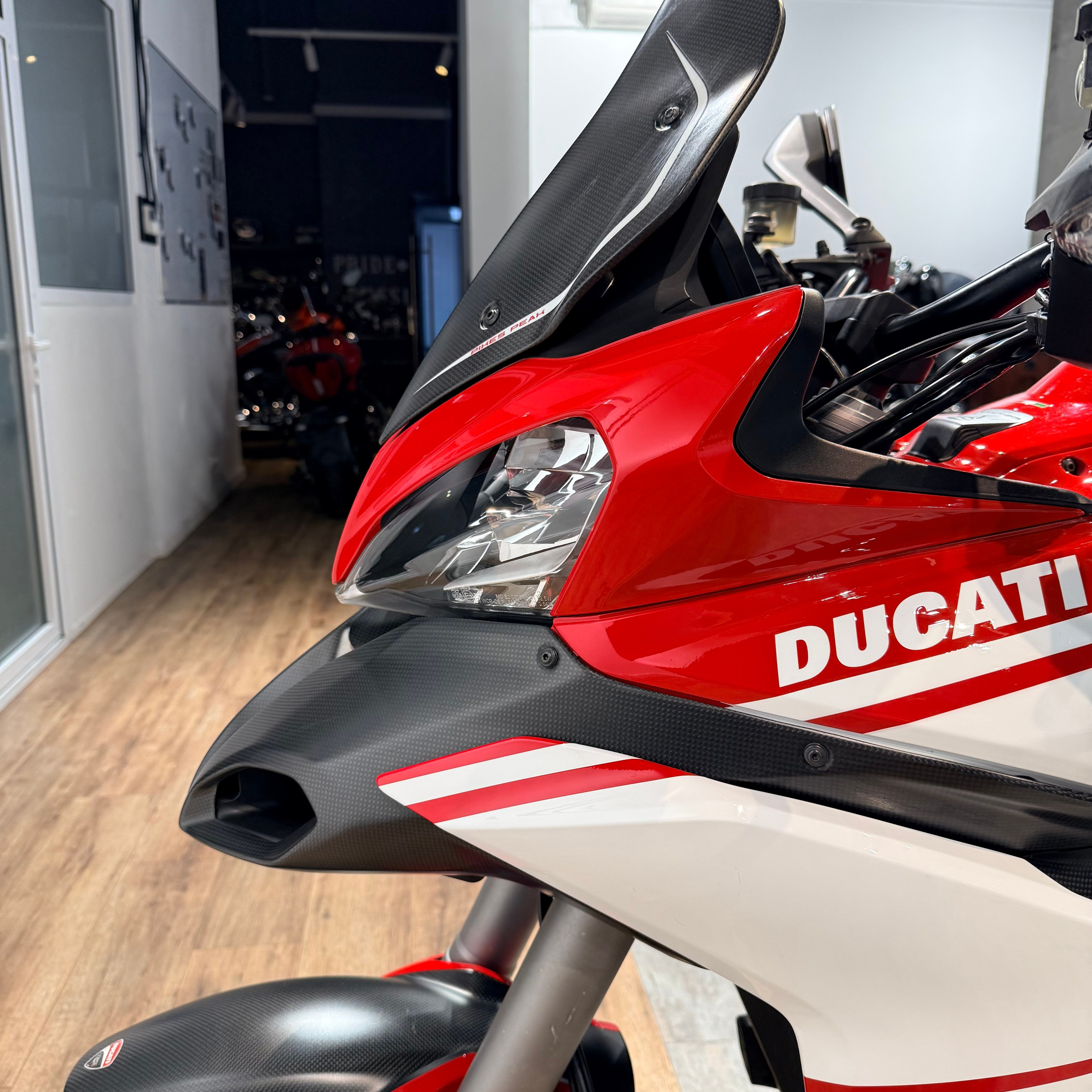 2013 Multistrada 1200S Pikes Peak (VIN *ZDM*6517). Hello Davidson, Москва. Только хорошие мотоциклы…
