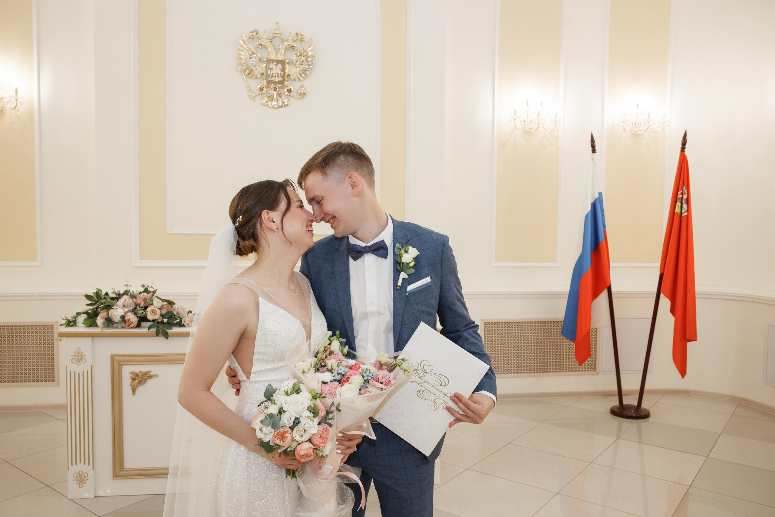 Надежда и Никита, ЗАГС г. Королев, фотостудия SpaceNoirArt. Свадебный и репортажный фотограф (Москва, Королев и другие)