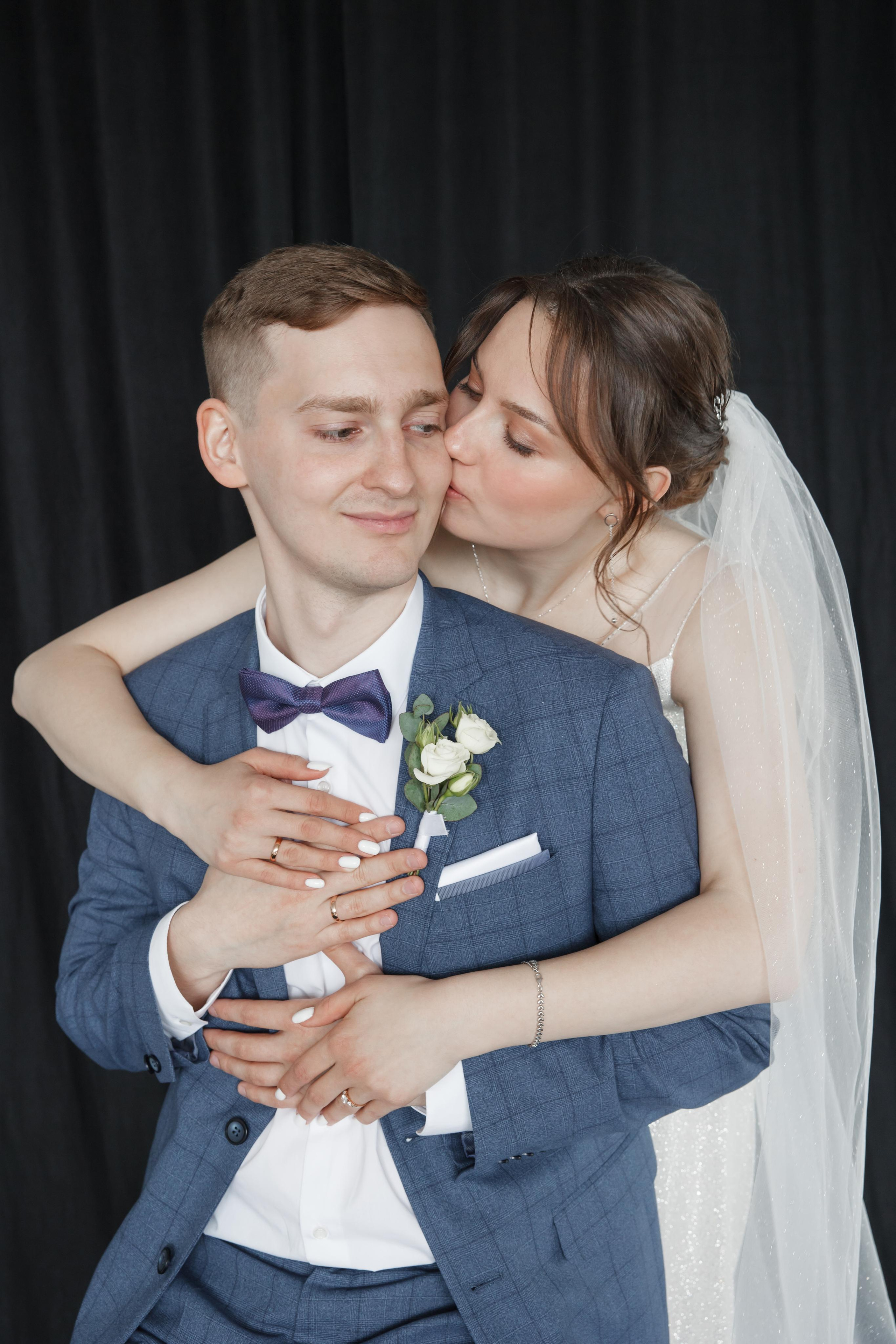 Надежда и Никита, ЗАГС г. Королев, фотостудия SpaceNoirArt. Свадебный и репортажный фотограф (Москва, Королев и другие)