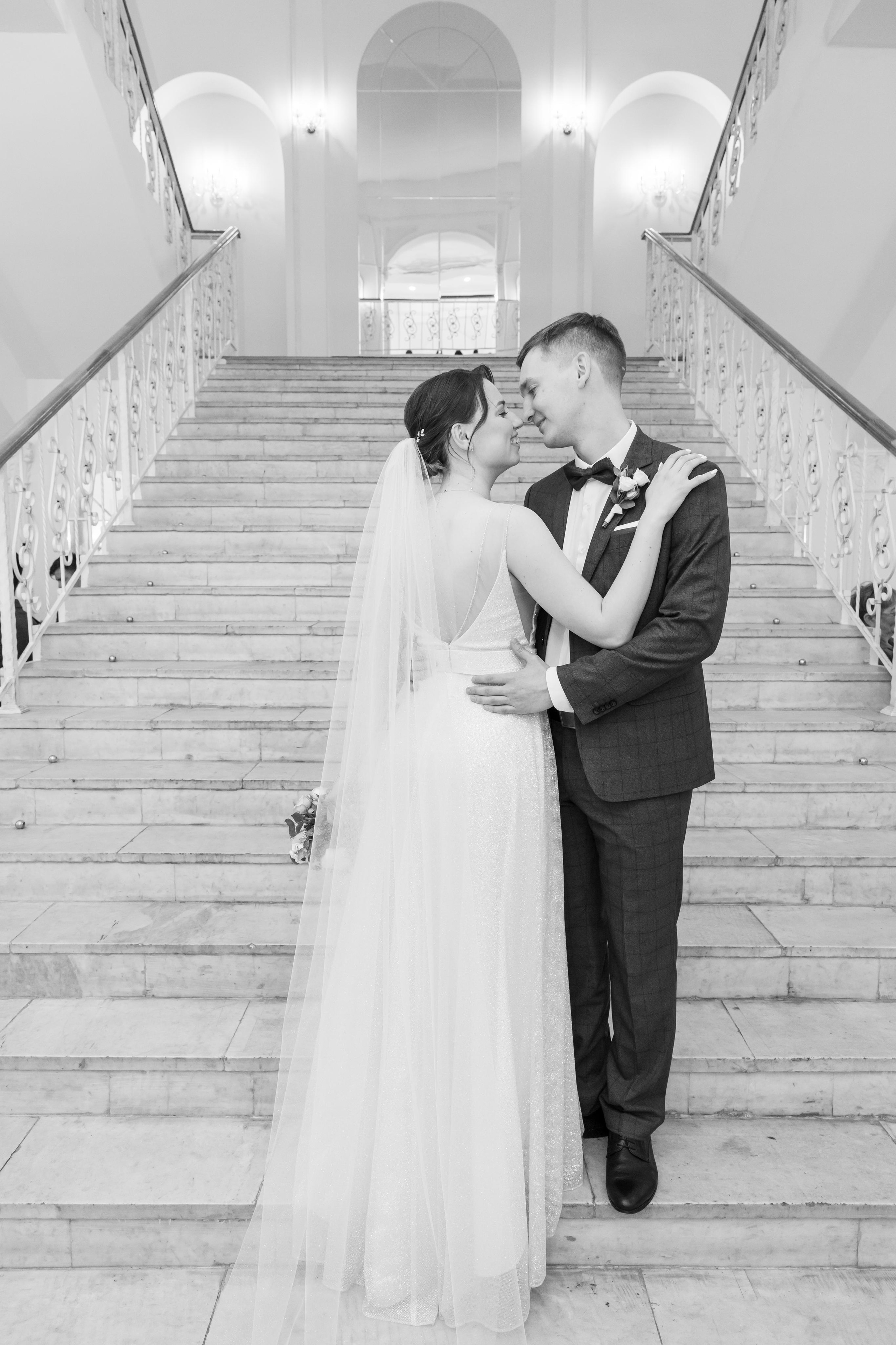 Надежда и Никита, ЗАГС г. Королев, фотостудия SpaceNoirArt. Свадебный и репортажный фотограф (Москва, Королев и другие)