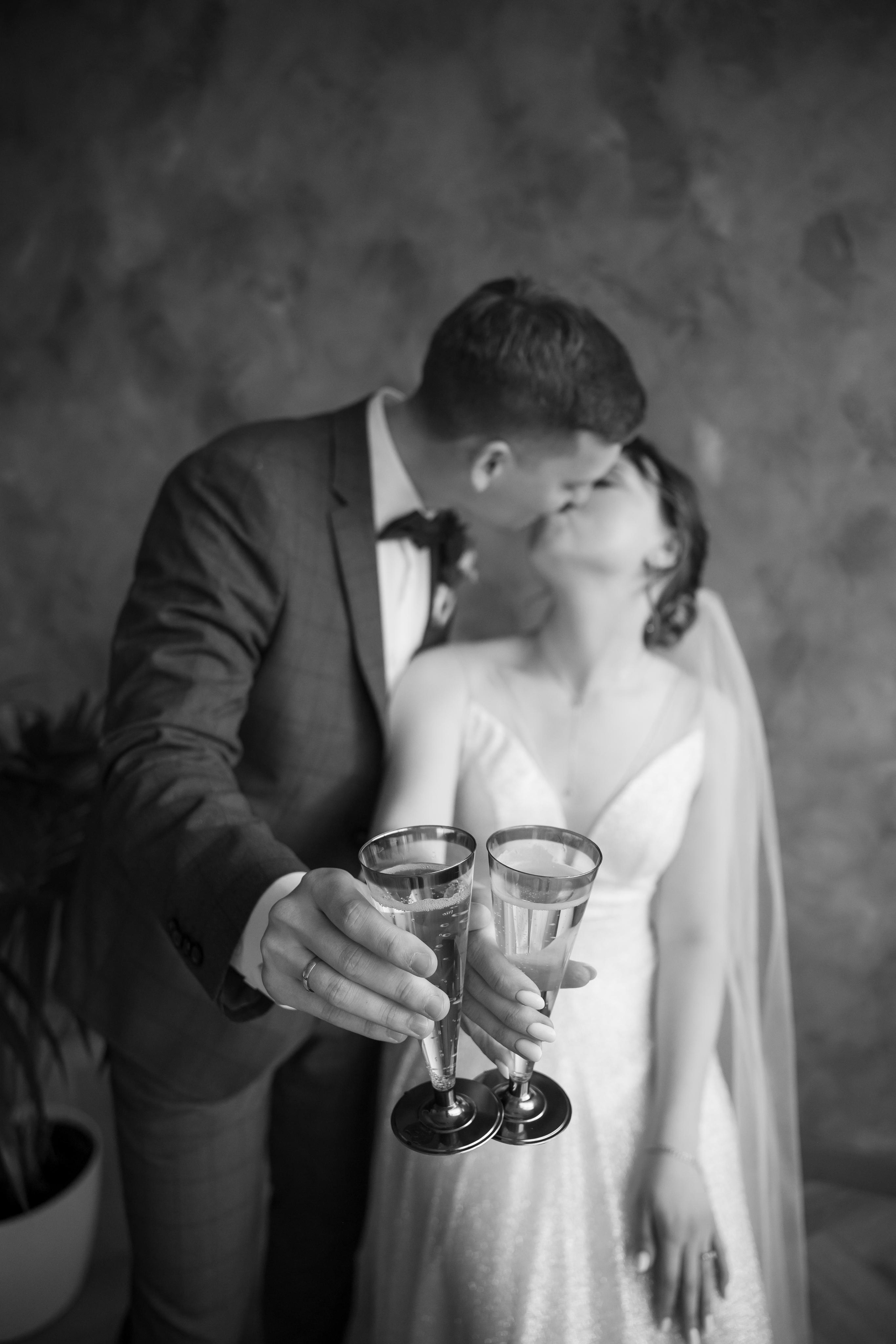 Надежда и Никита, ЗАГС г. Королев, фотостудия SpaceNoirArt. Свадебный и репортажный фотограф (Москва, Королев и другие)