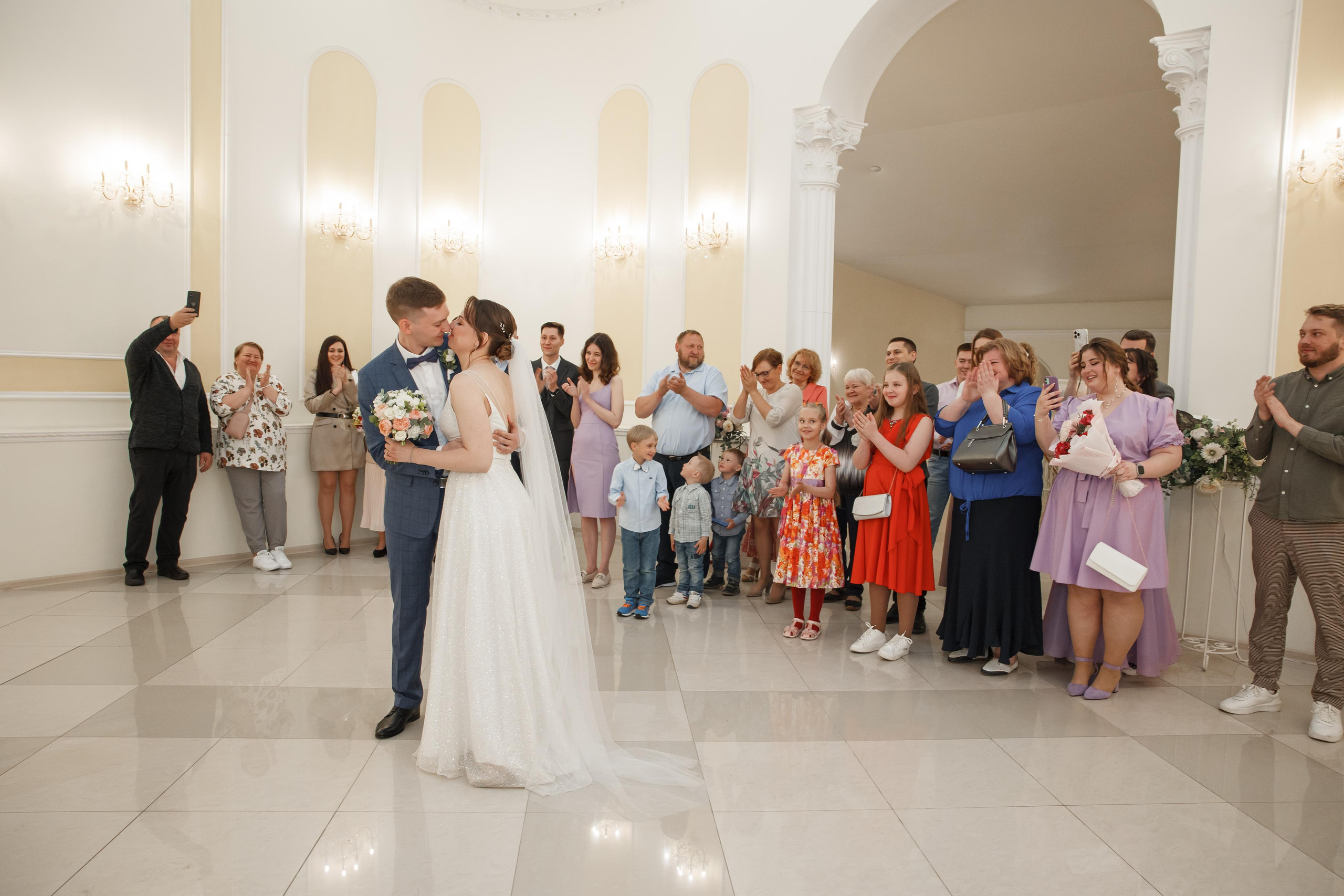 Надежда и Никита, ЗАГС г. Королев, фотостудия SpaceNoirArt. Свадебный и репортажный фотограф (Москва, Королев и другие)