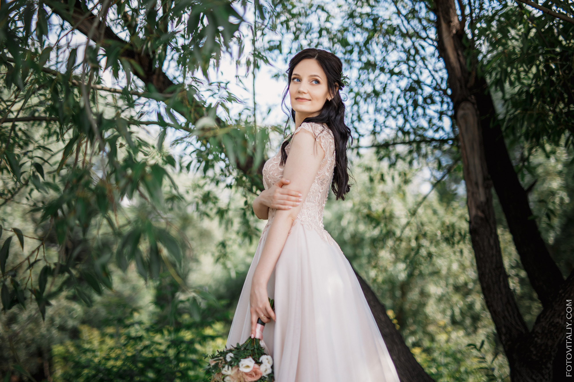 Свадебный фотограф барнаул места для прогулки. Свадебный репортажный и фуд фотограф в Барнауле Гайфулин Виталий