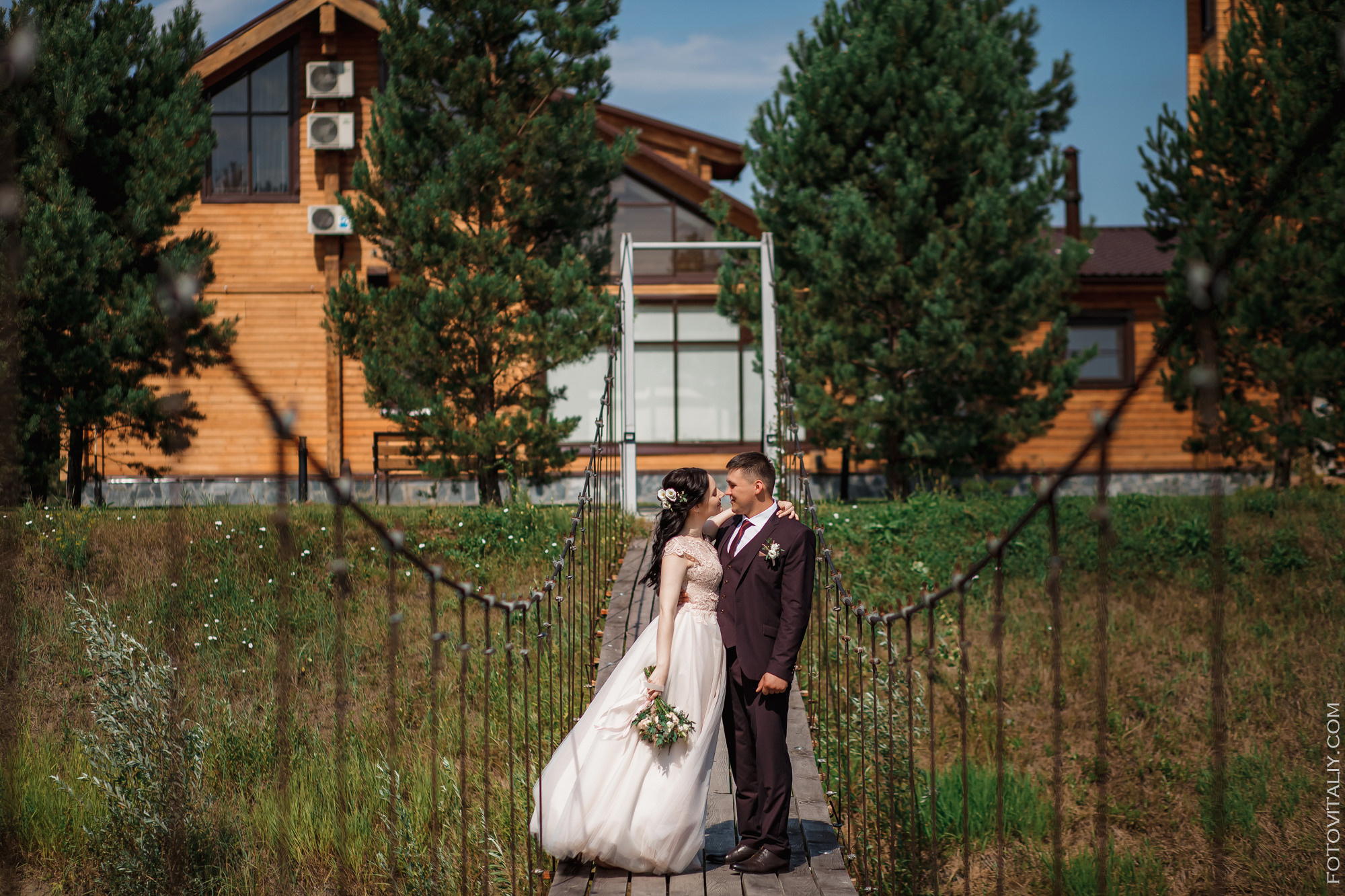 Свадебный фотограф барнаул Гайфулин Виталий. Свадебный репортажный и фуд фотограф в Барнауле Гайфулин Виталий