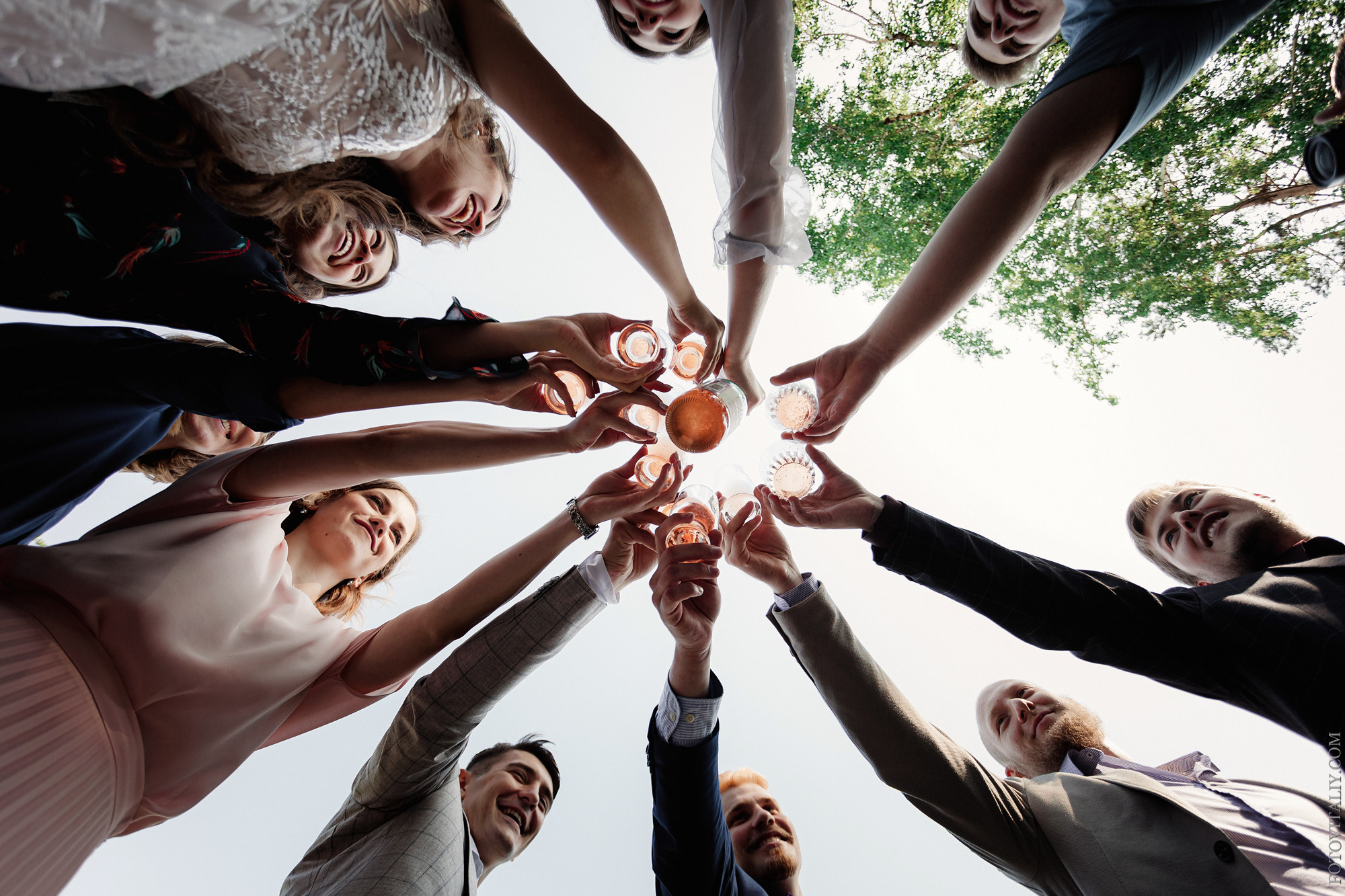 Свадебный фотограф. Свадебный репортажный и фуд фотограф в Барнауле Гайфулин Виталий