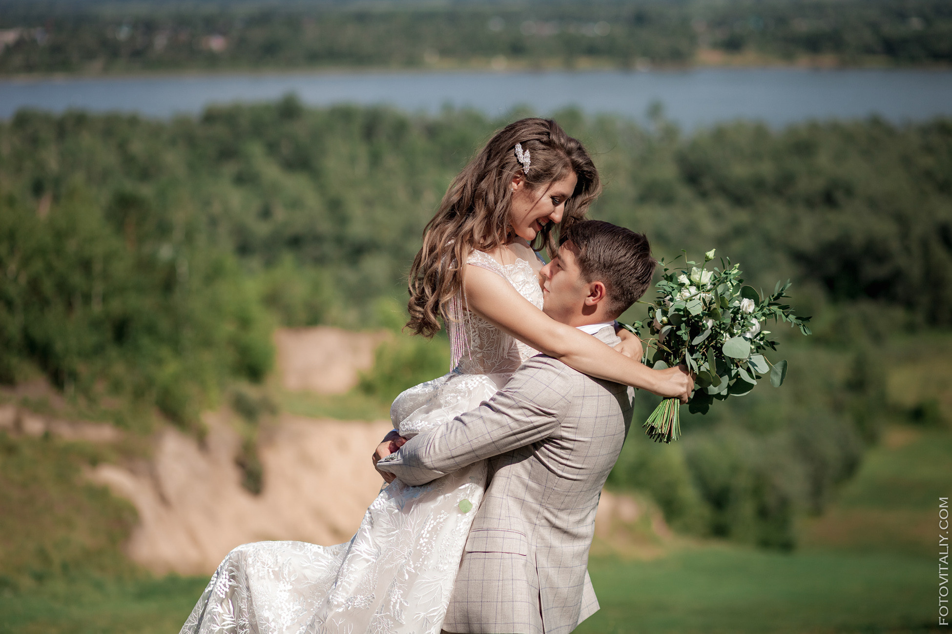 Свадебный фотограф барнаул места для прогулки. Свадебный репортажный и фуд фотограф в Барнауле Гайфулин Виталий