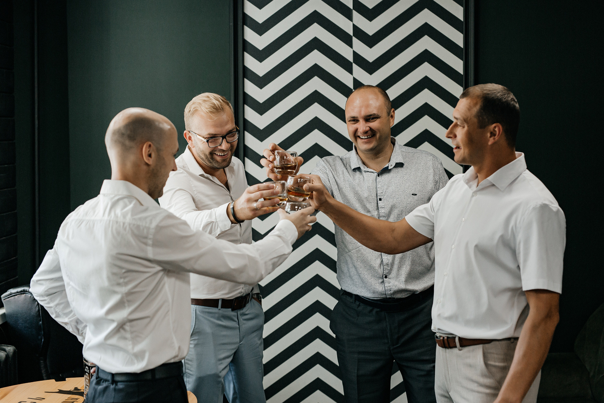 Свадебный фотограф в Барнауле. Свадебный репортажный и фуд фотограф в Барнауле Гайфулин Виталий